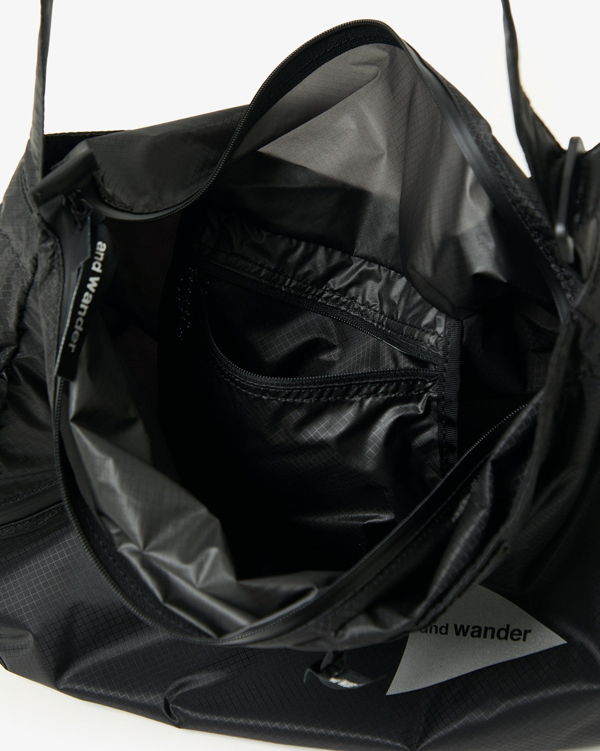 SIL SHOULDER BAG