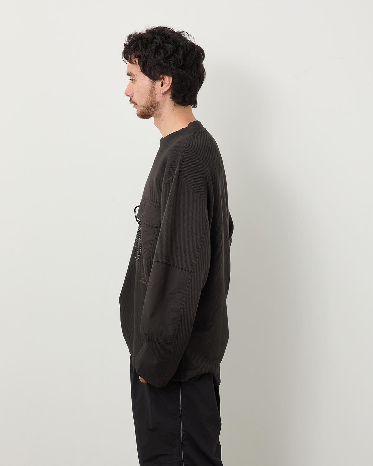 ROA GARMENT DYE WAFFLE POCKET T