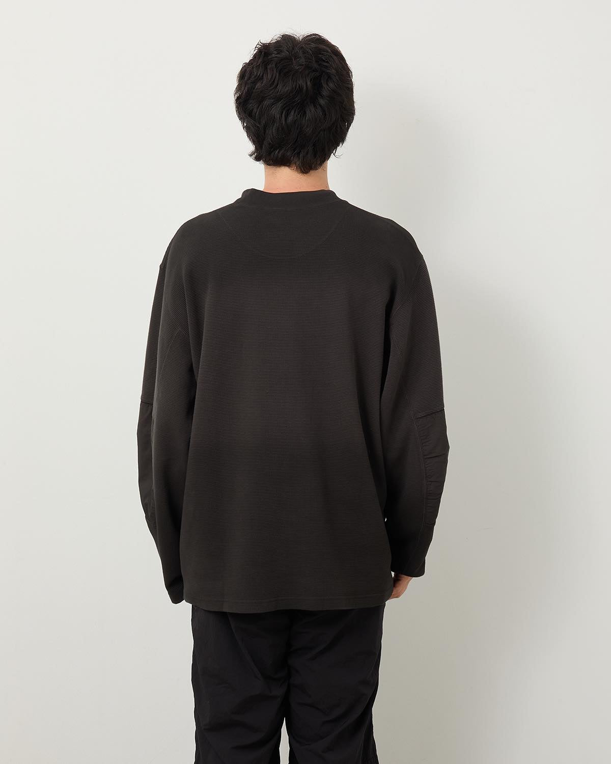 ROA GARMENT DYE WAFFLE POCKET T