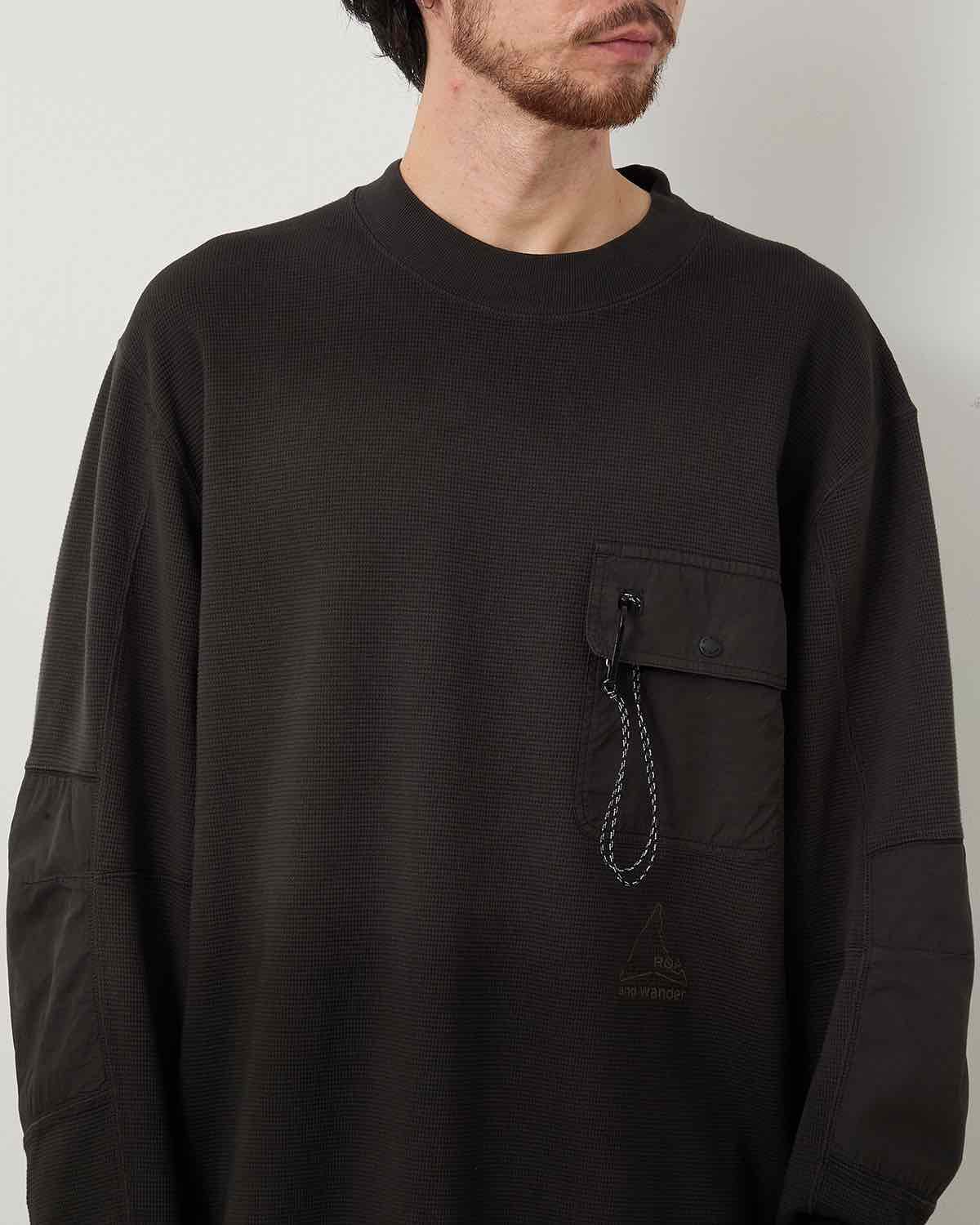ROA GARMENT DYE WAFFLE POCKET T