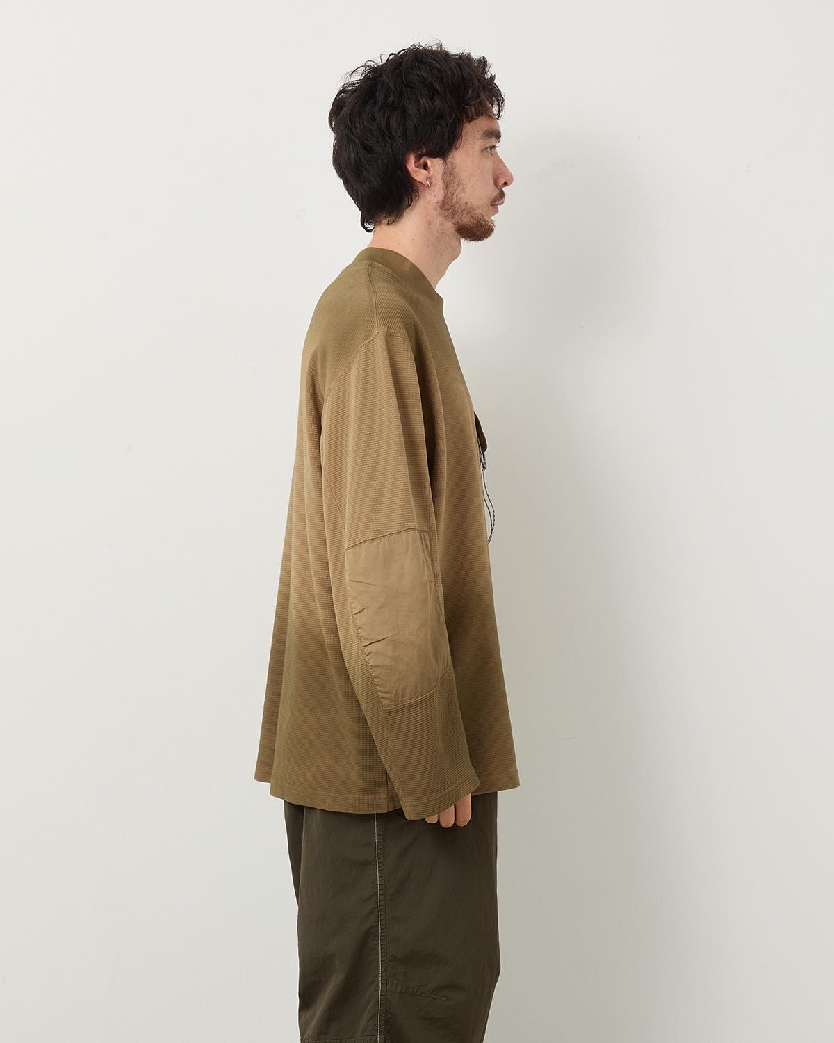 ROA GARMENT DYE WAFFLE POCKET T