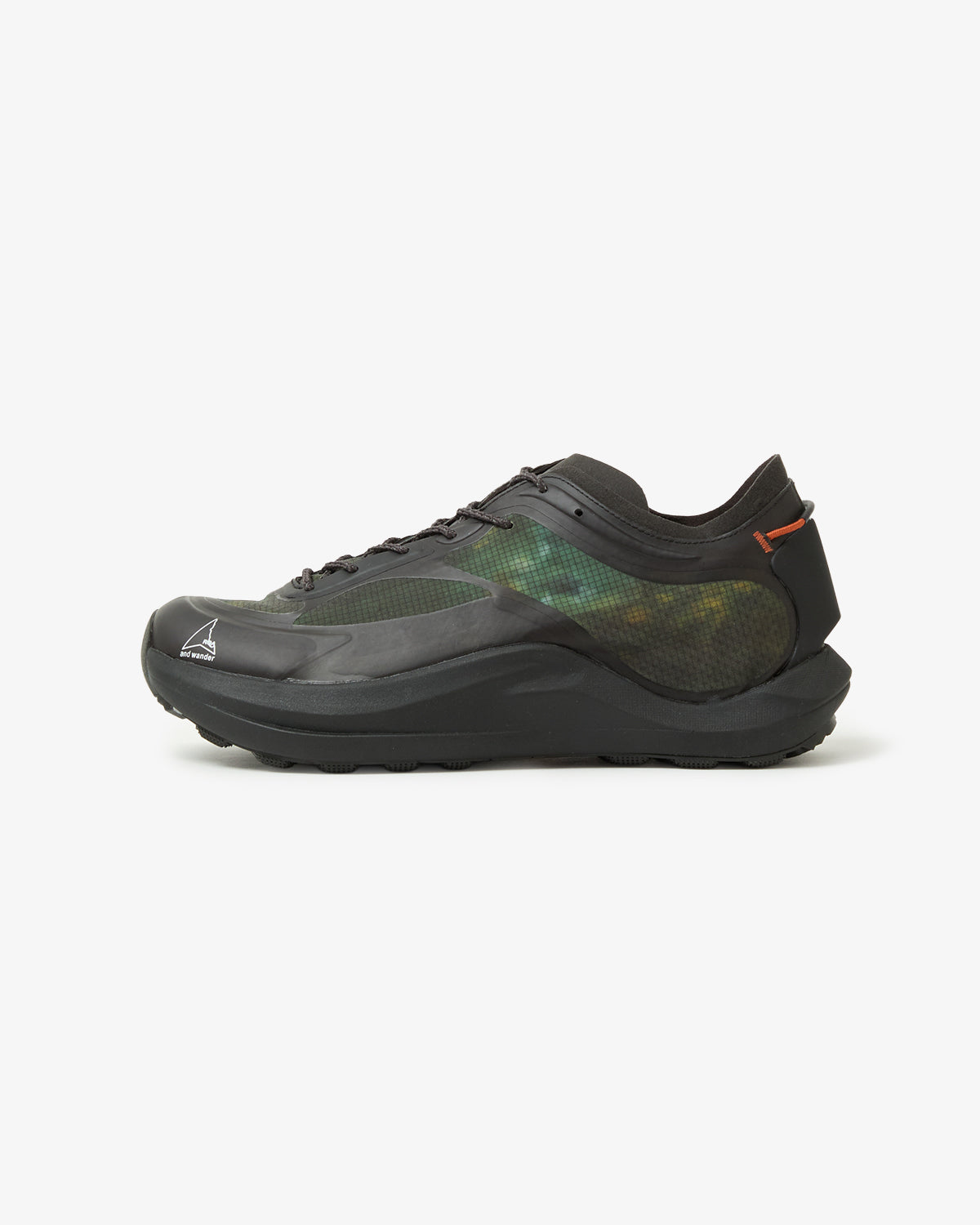 ROA × and wander SELLA CAMOUFLAGE