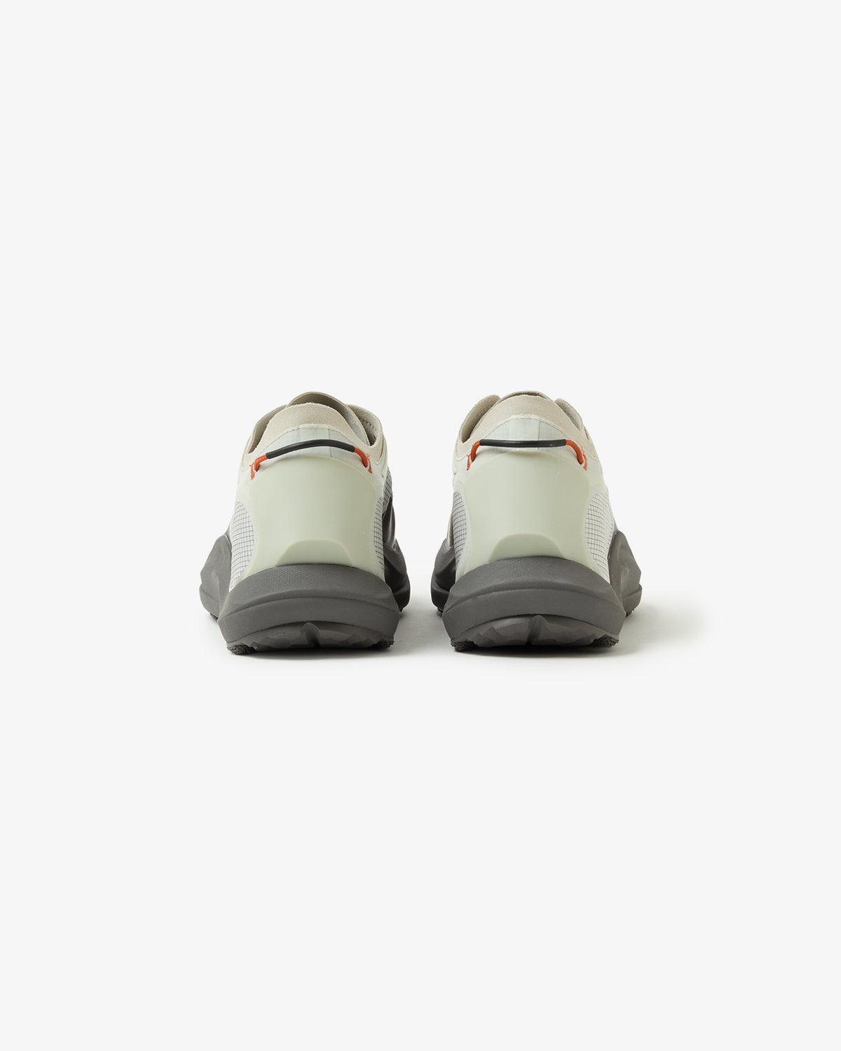 ROA × and wander SELLA RIPSTOP