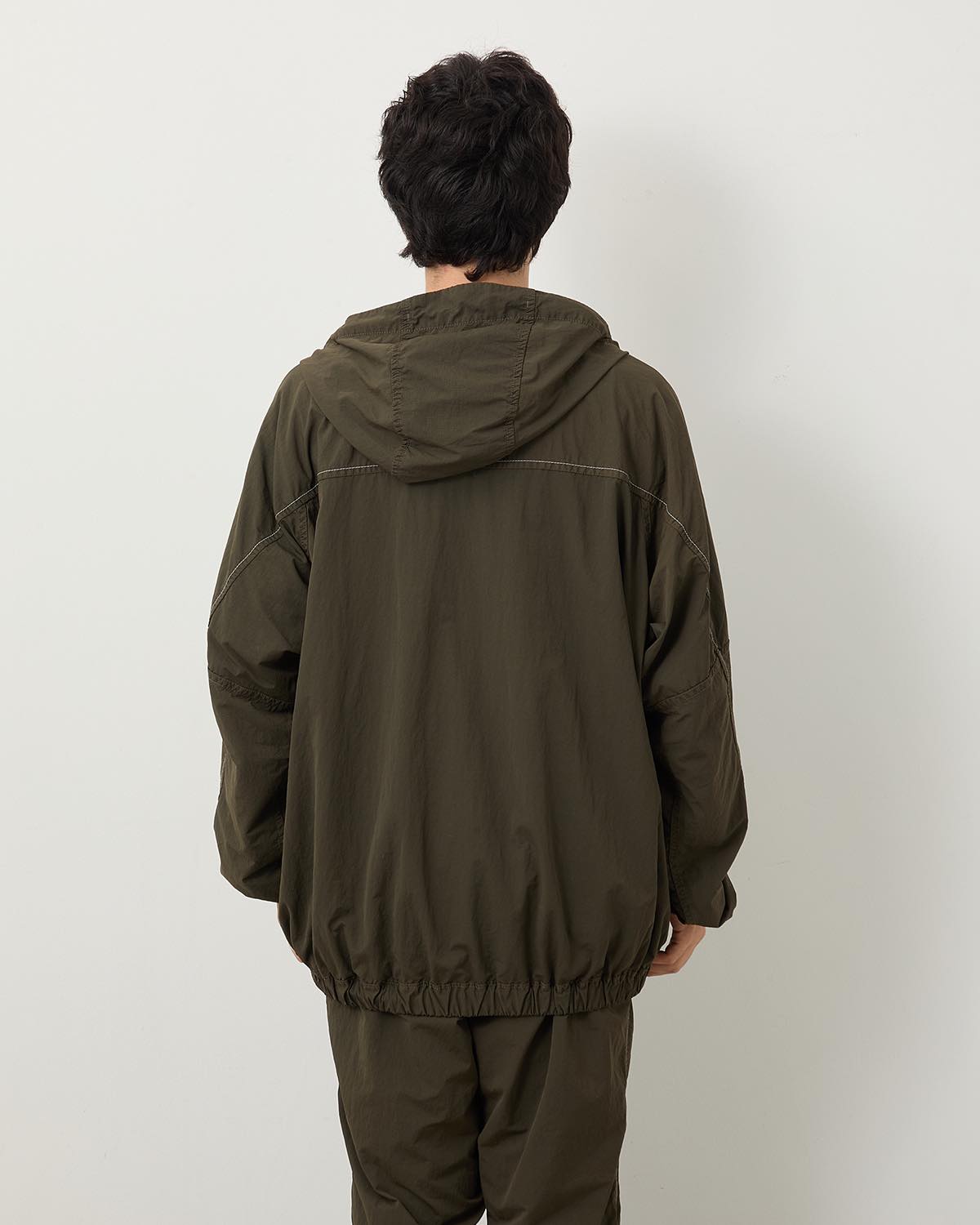 ROA GARMENT DYE NYLON HOODED JACKET