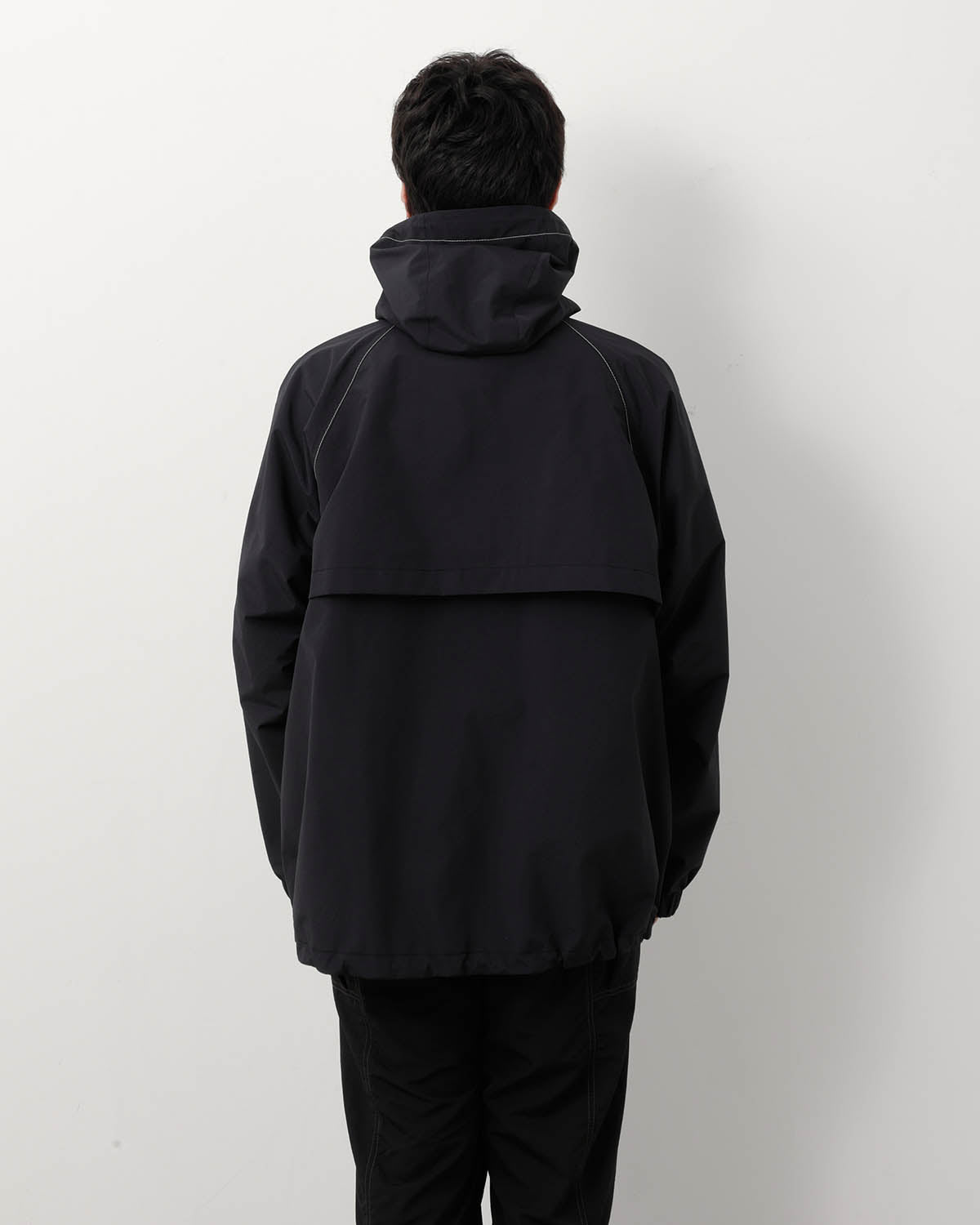 LOOSE FITTING RAIN JACKET