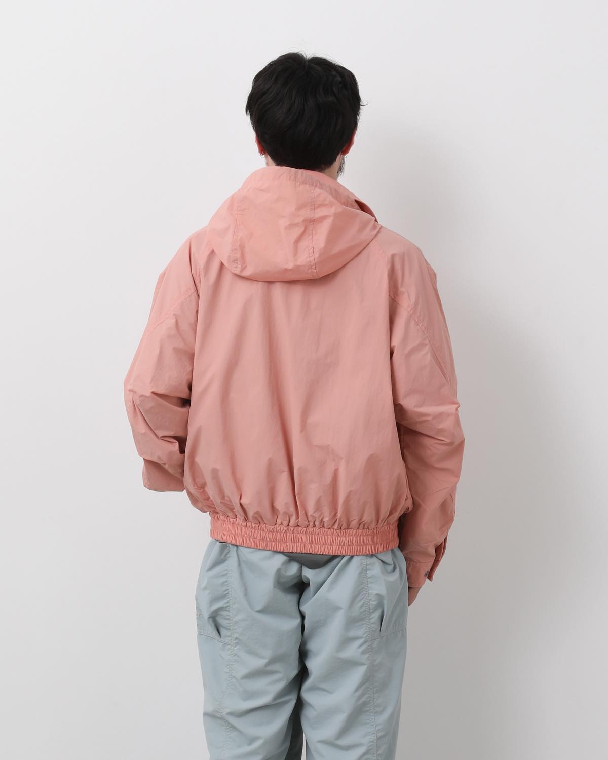 WATER REPELLENT LIGHT JACKET 2