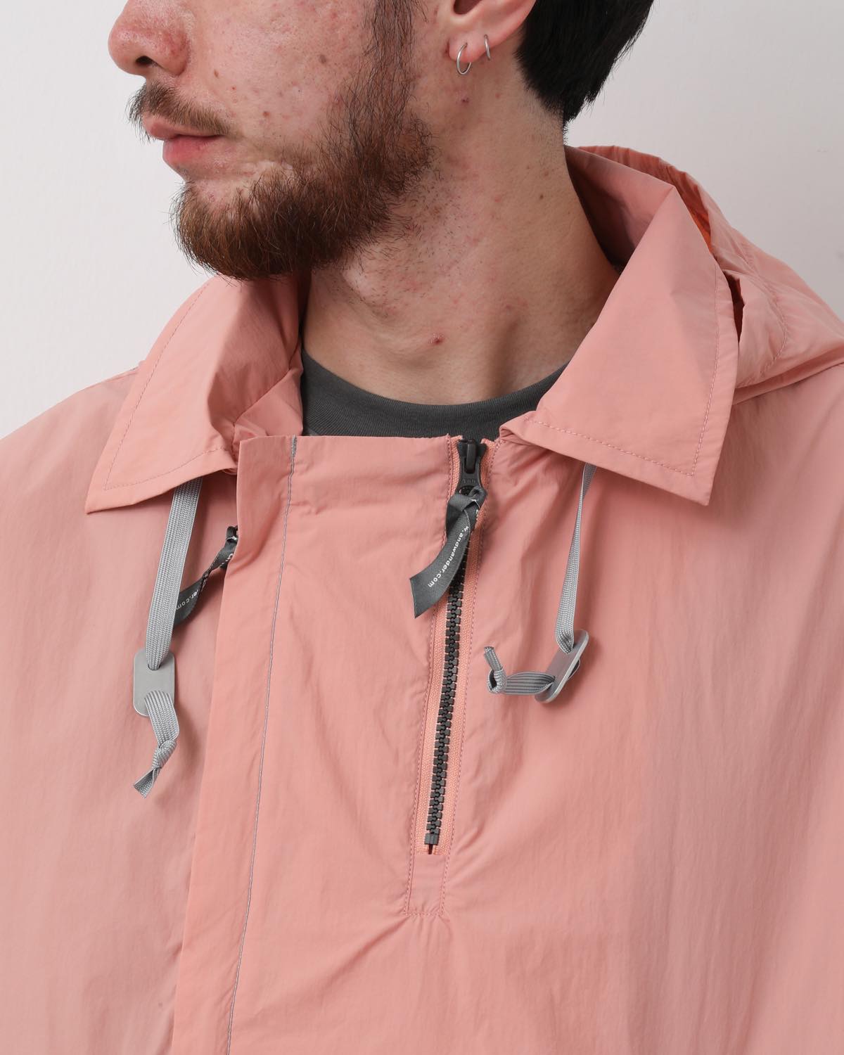 WATER REPELLENT LIGHT JACKET 2