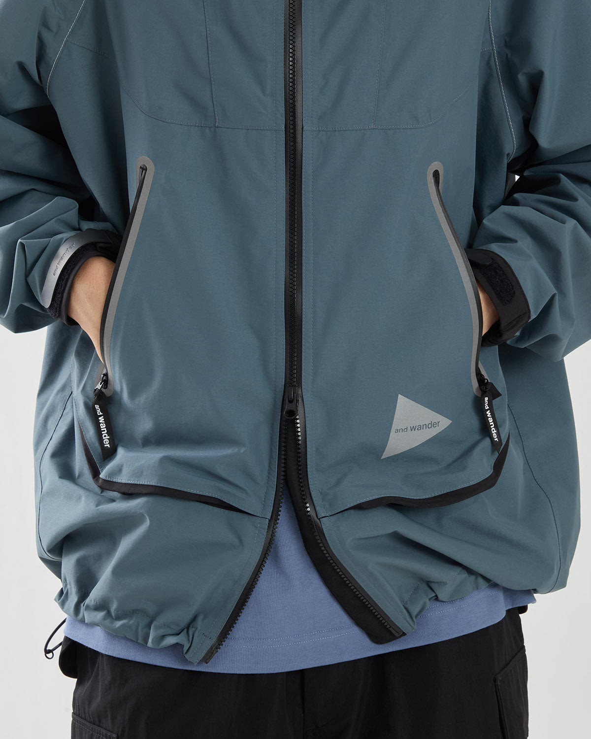 LOOSE FITTING RAIN JACKET