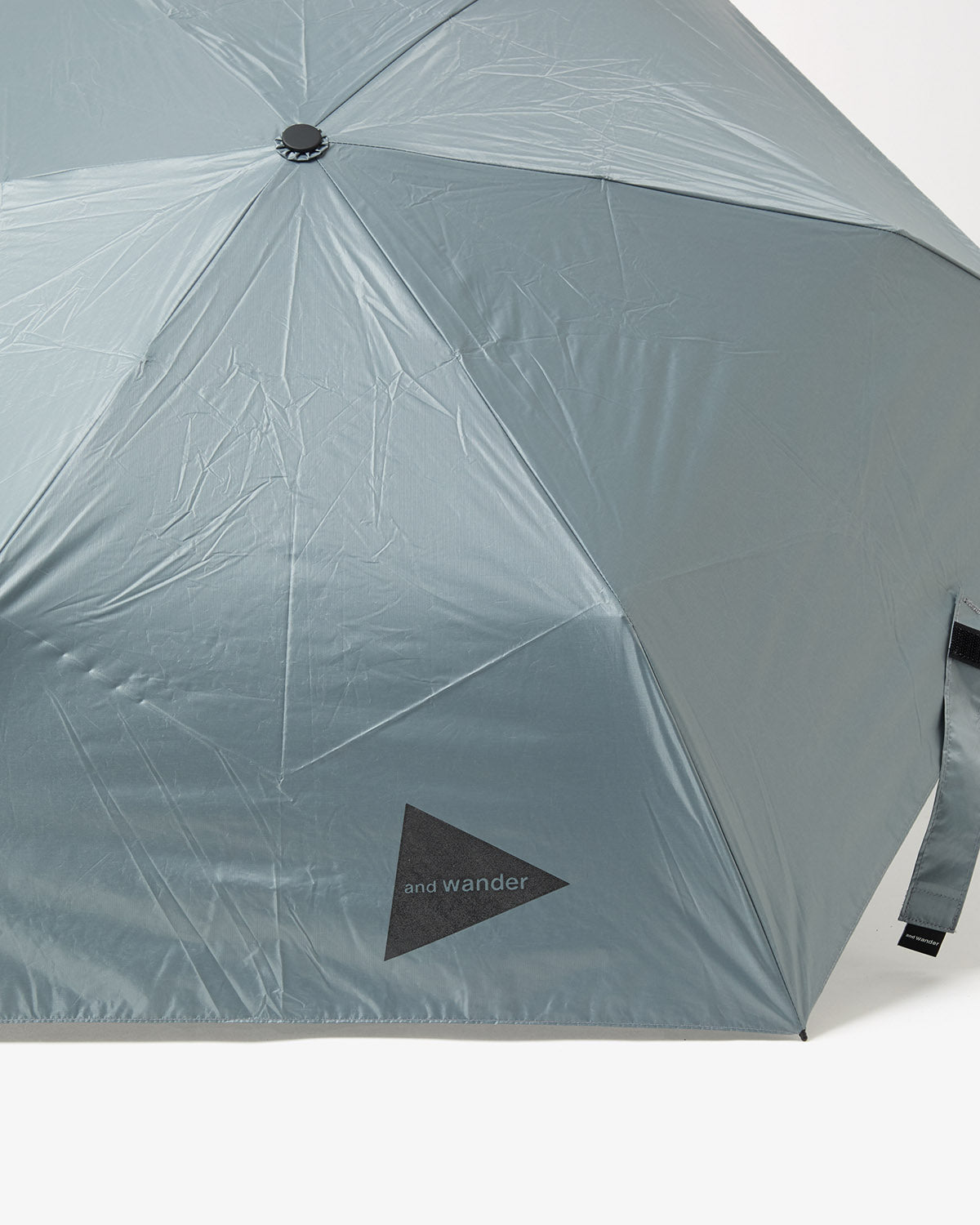 FOLDING UMBRELLA