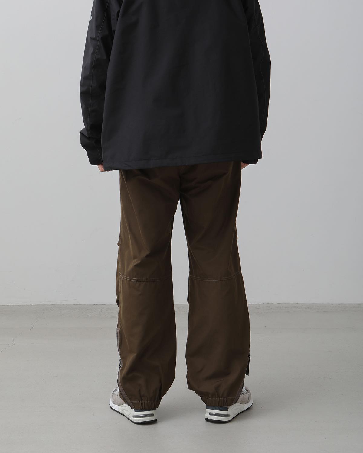 HIGH COUNT CLOTH SIDE ZIP HEM PANTS