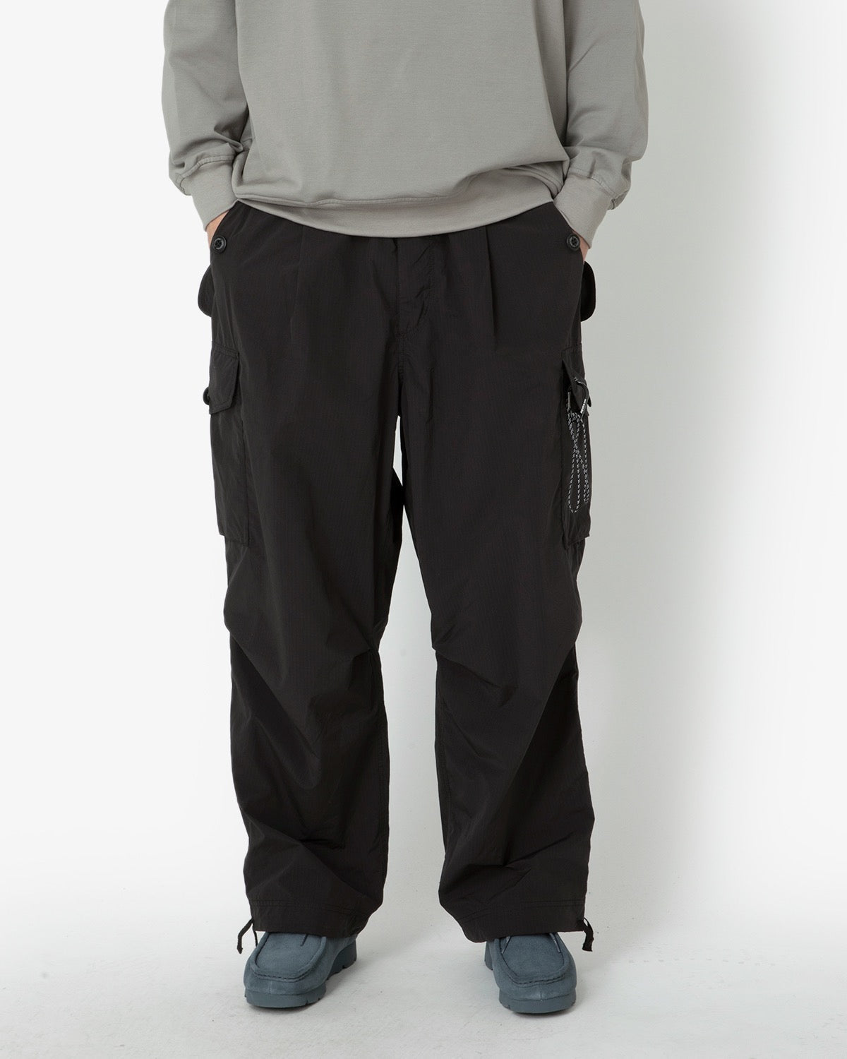 OVERSIZED CARGO PANTS