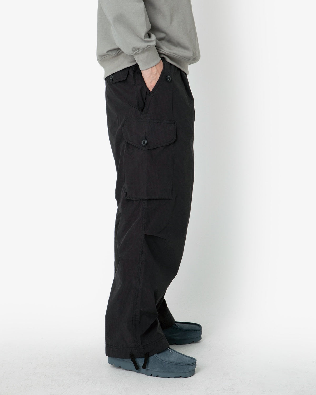 OVERSIZED CARGO PANTS