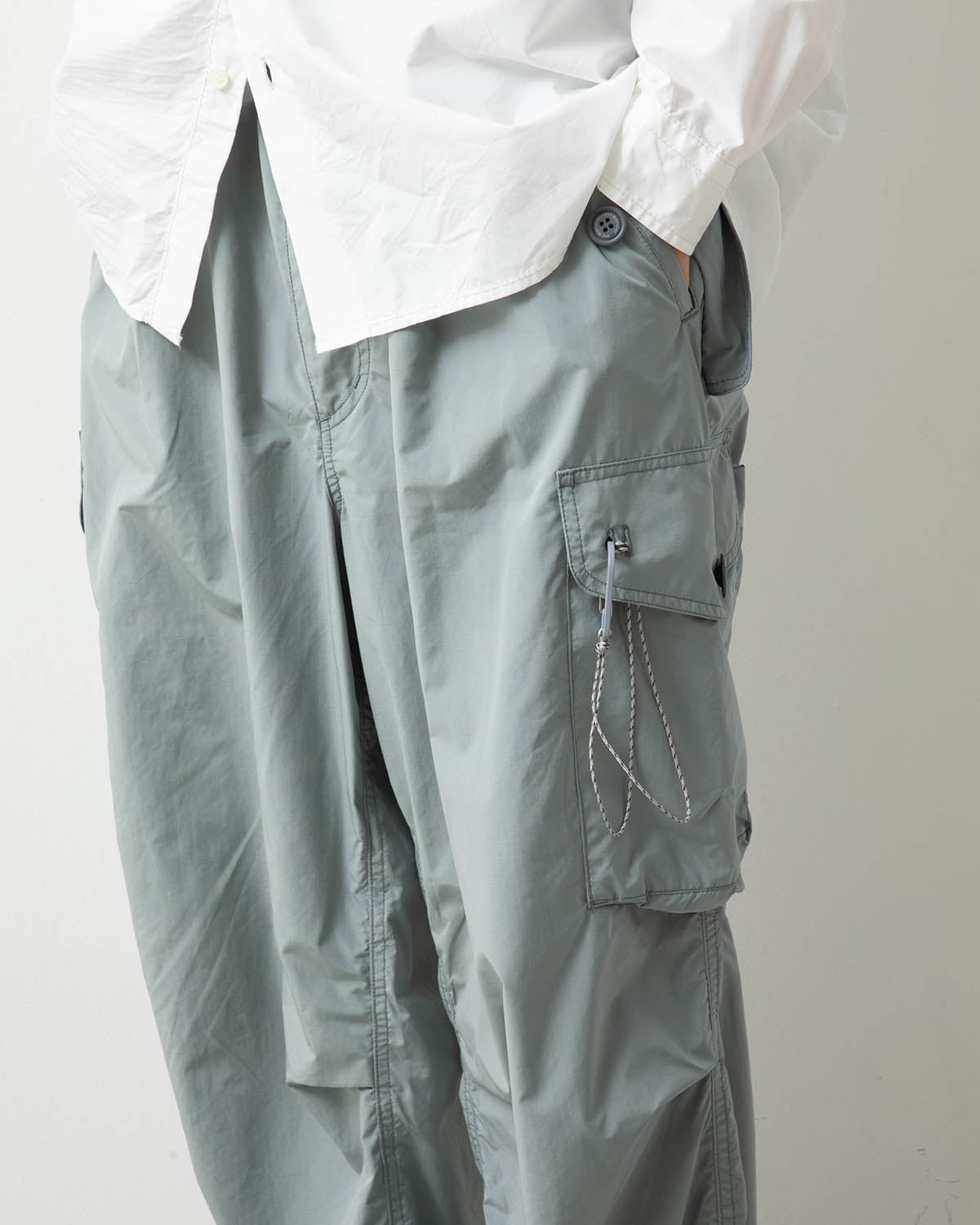 OVERSIZED CARGO PANTS