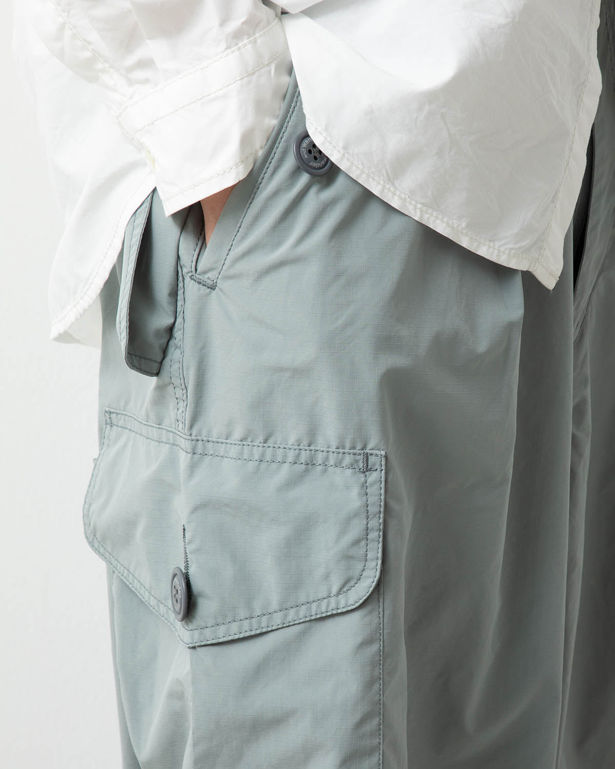 OVERSIZED CARGO PANTS