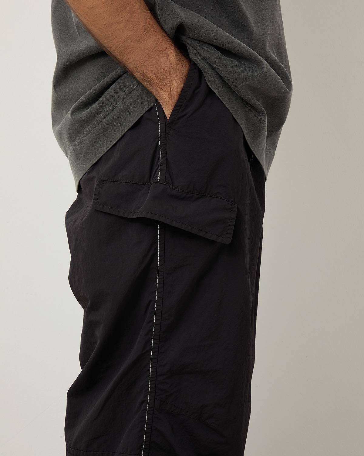 ROA GARMENT DYE NYLON PANTS