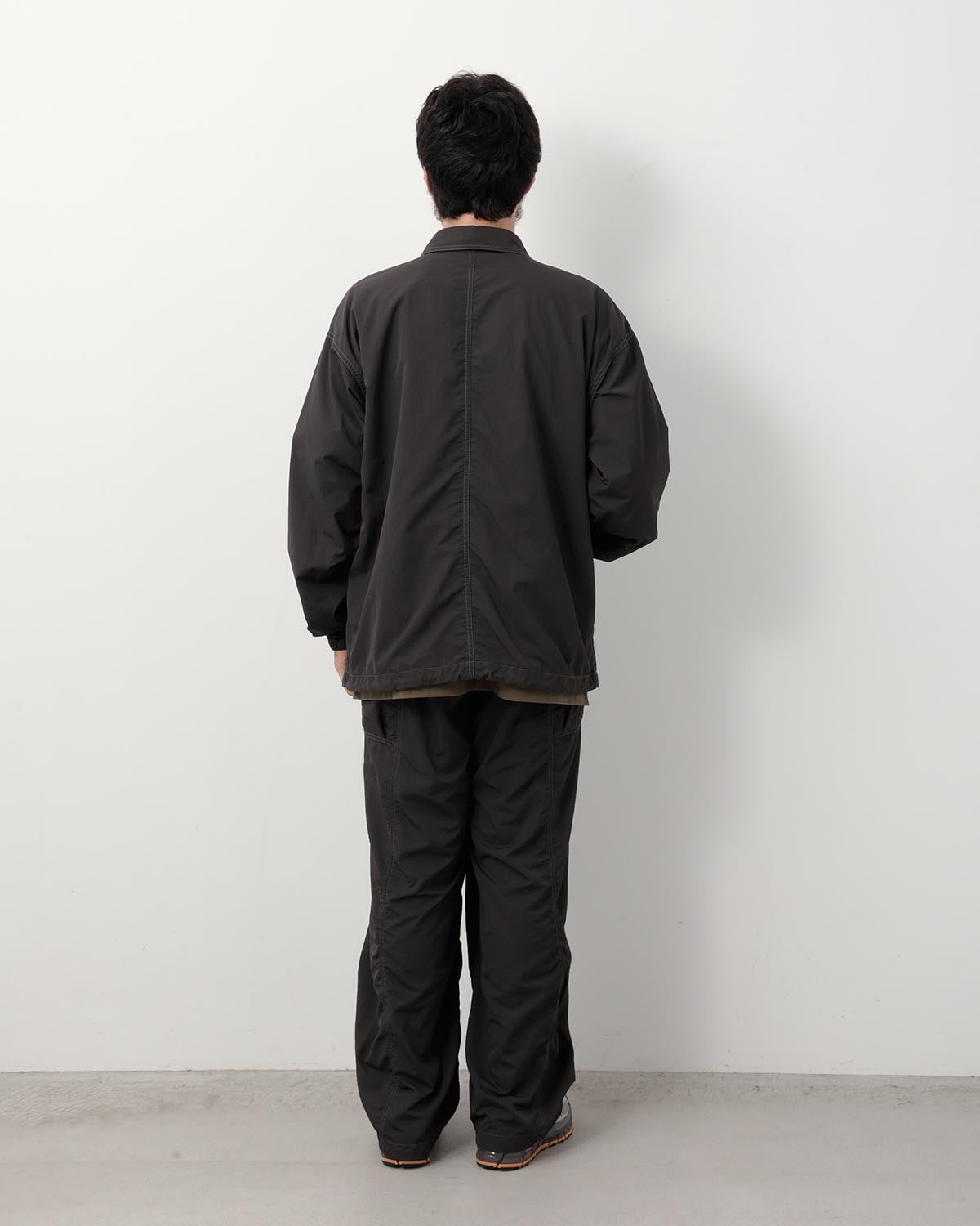 CRINKLED NYLON PANTS