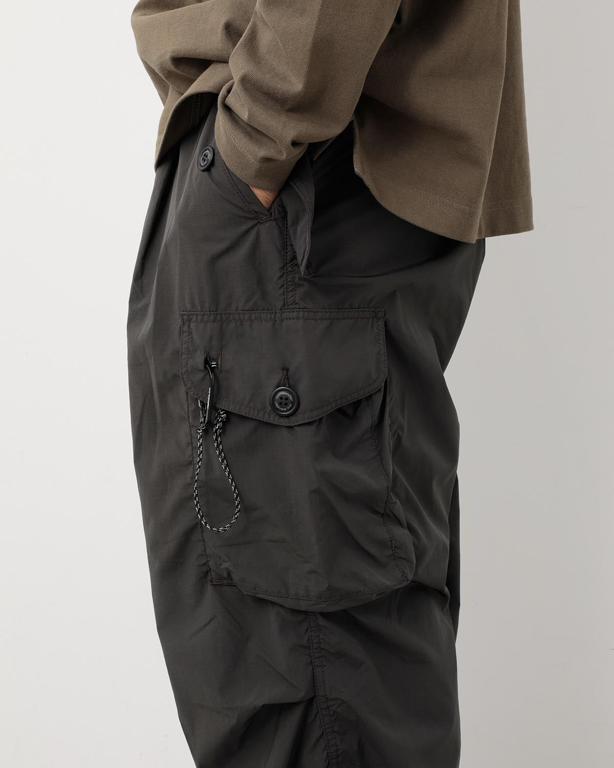 OVERSIZED CARGO PANTS