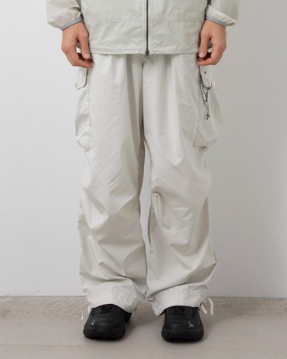 OVERSIZED CARGO PANTS