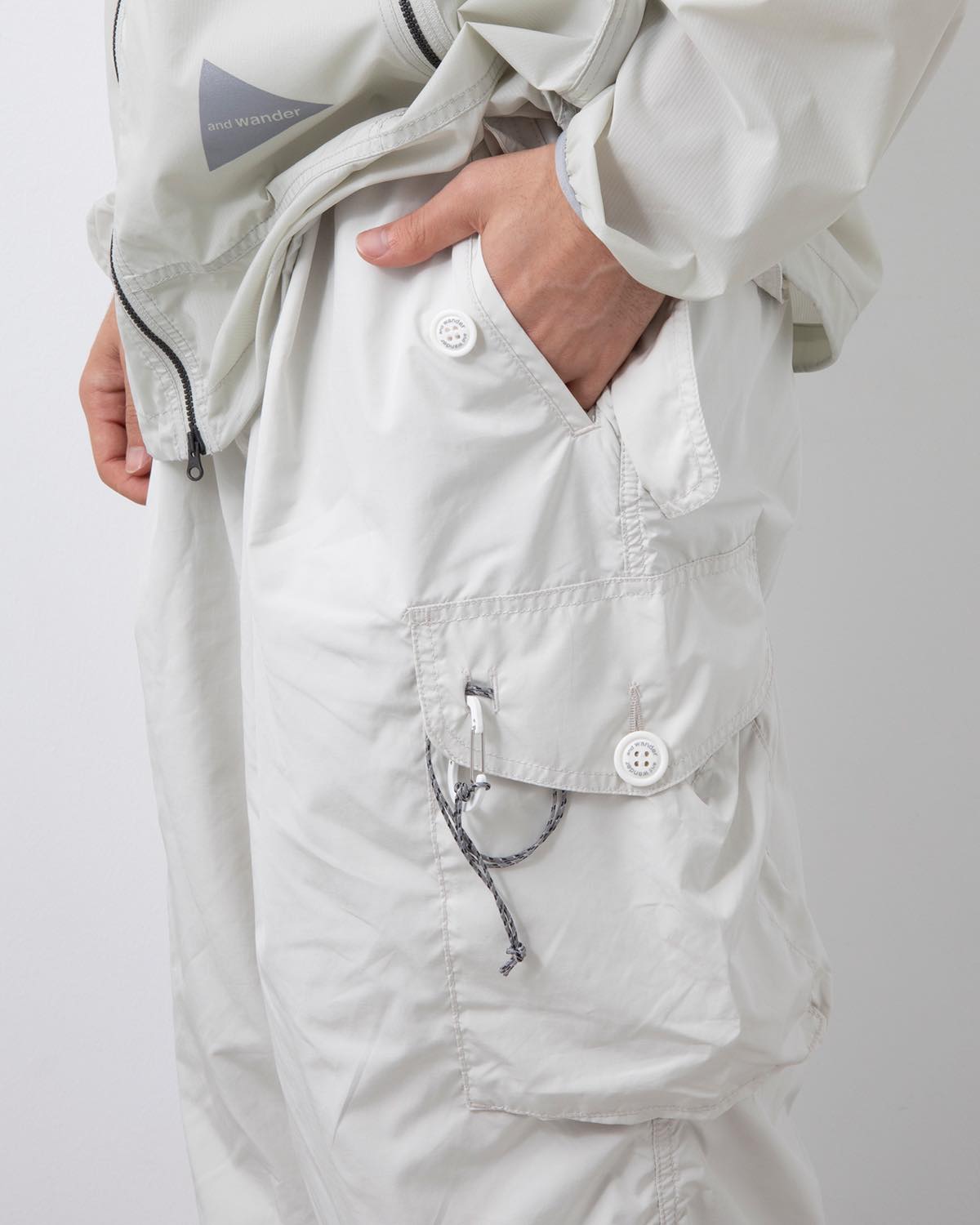 OVERSIZED CARGO PANTS