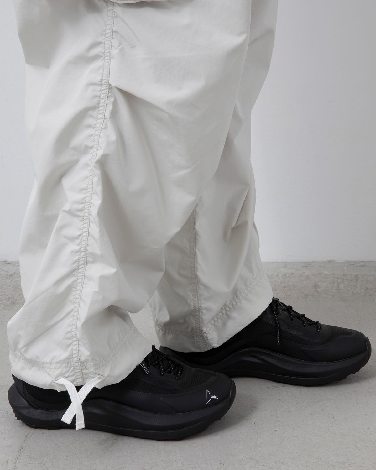 OVERSIZED CARGO PANTS