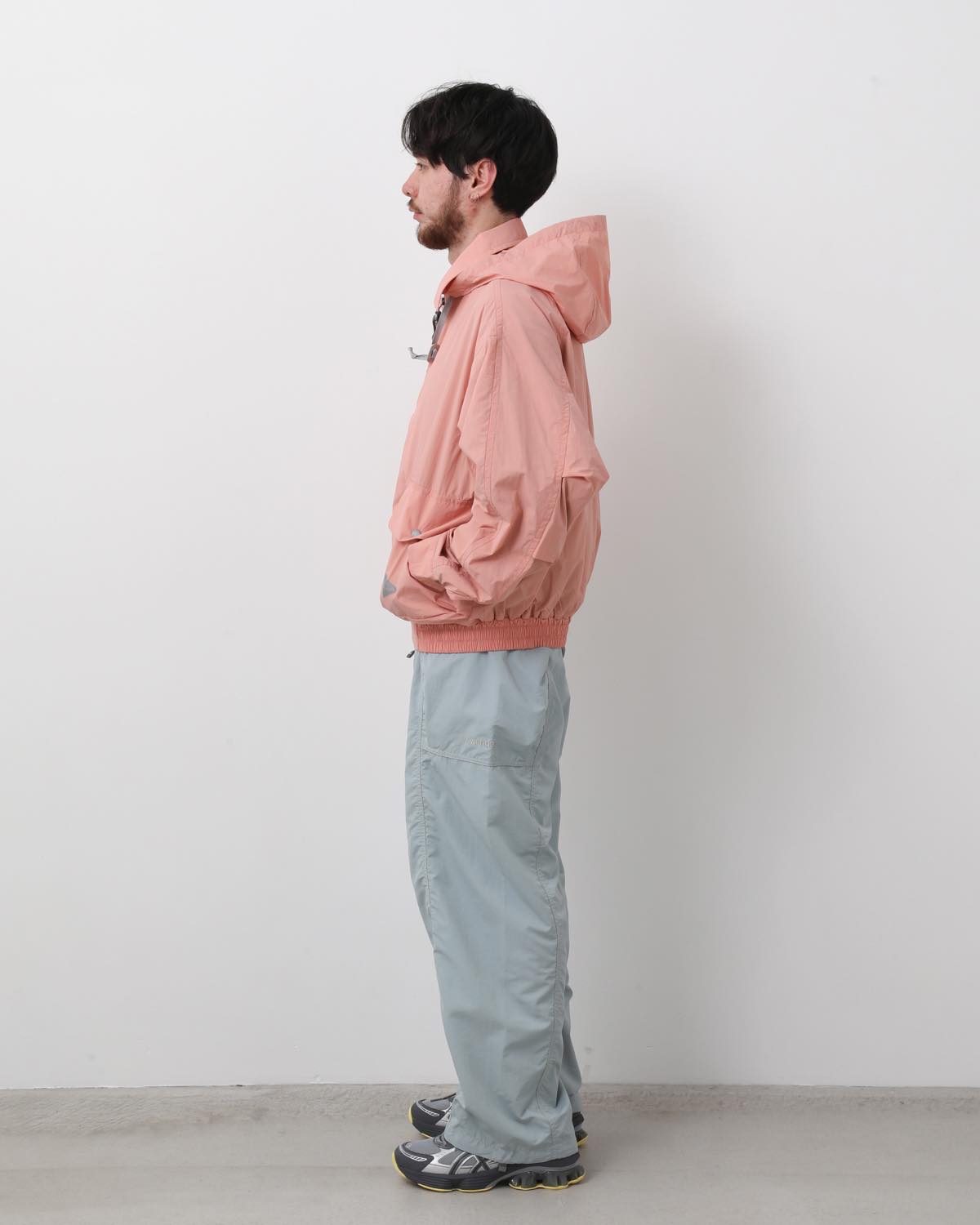 CRINKLED NYLON PANTS