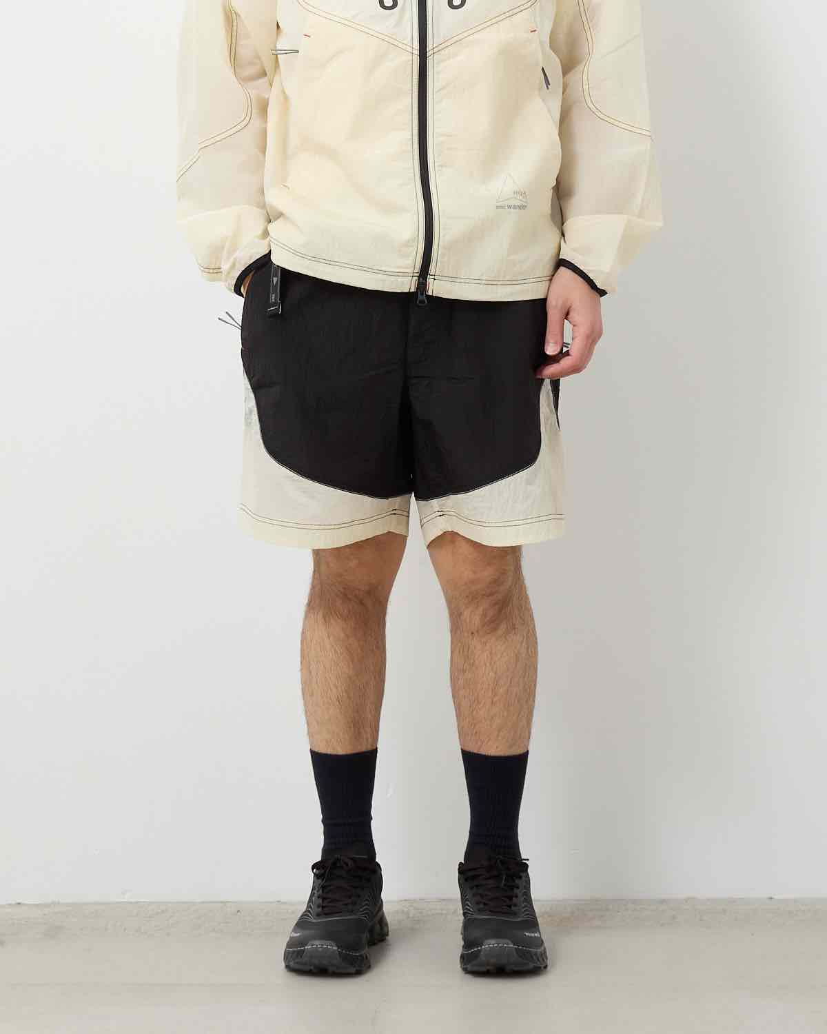 ROA × and wander RIPSTOP WND SHORT PANTS