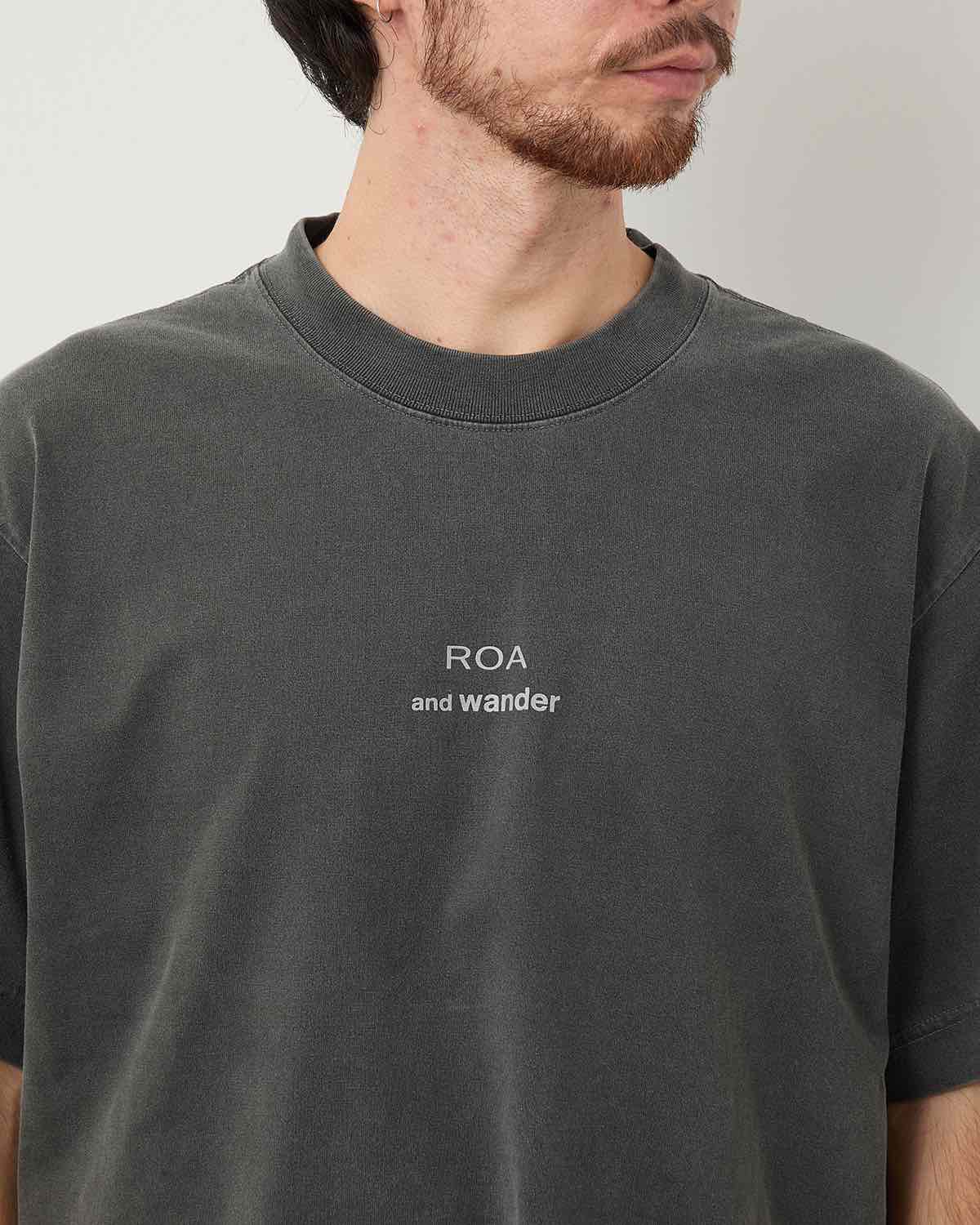 ROA GARMENT DYE PRINTED T