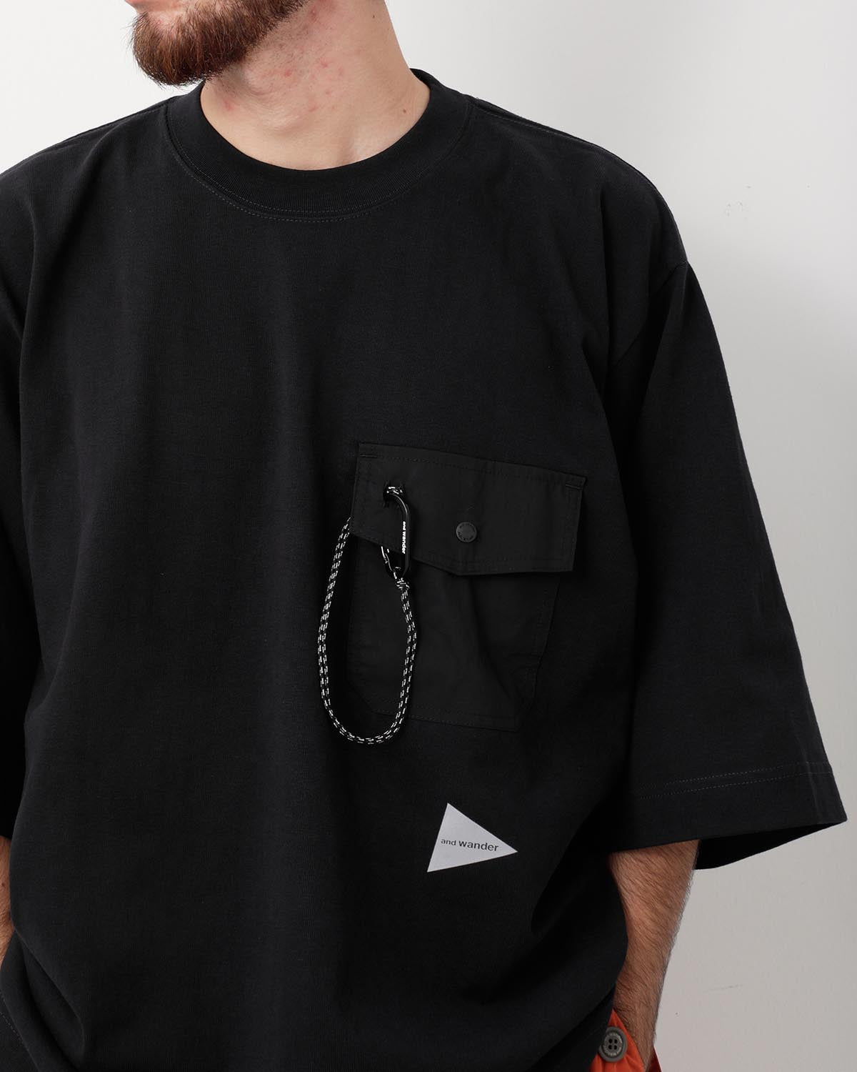 HEAVY COTTON POCKET HS TEE