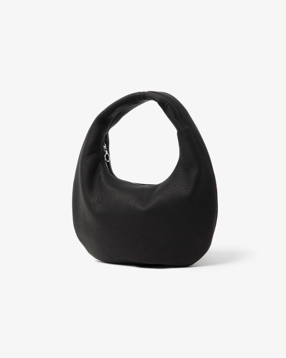 ROUND ONE SHOULDER : M