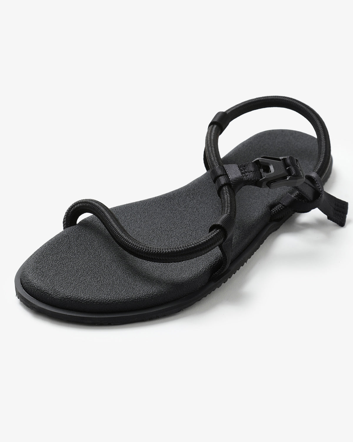 STRING SANDALS