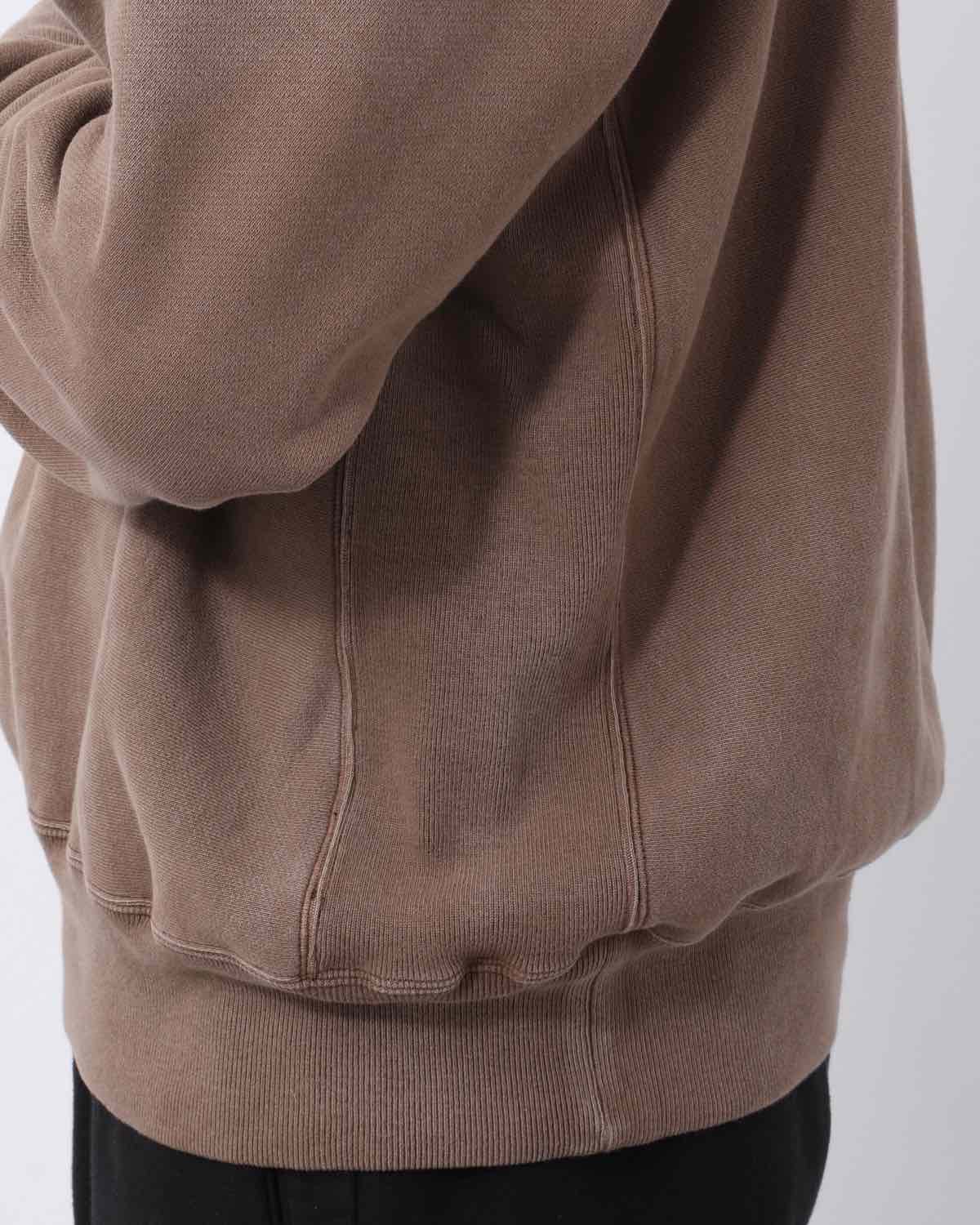 VINTAGE HALF ZIP SWEATSHIRT