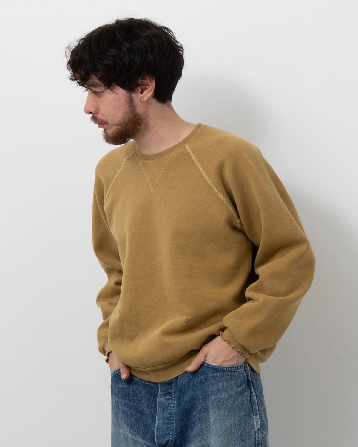 VINTAGE DOUBLE V SWEATSHIRT