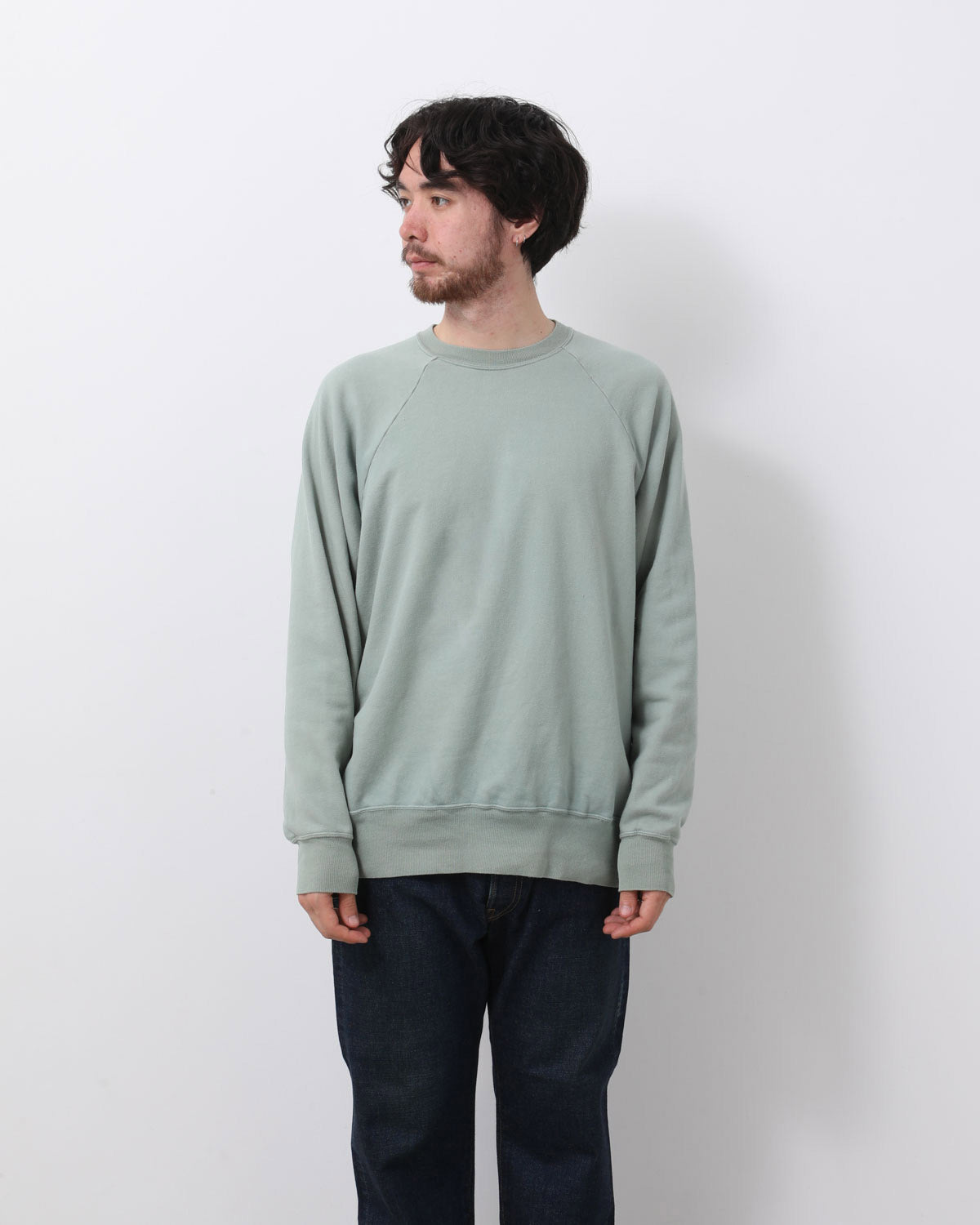 VINTAGE LIGHT WEIGHT SWEATSHIRT