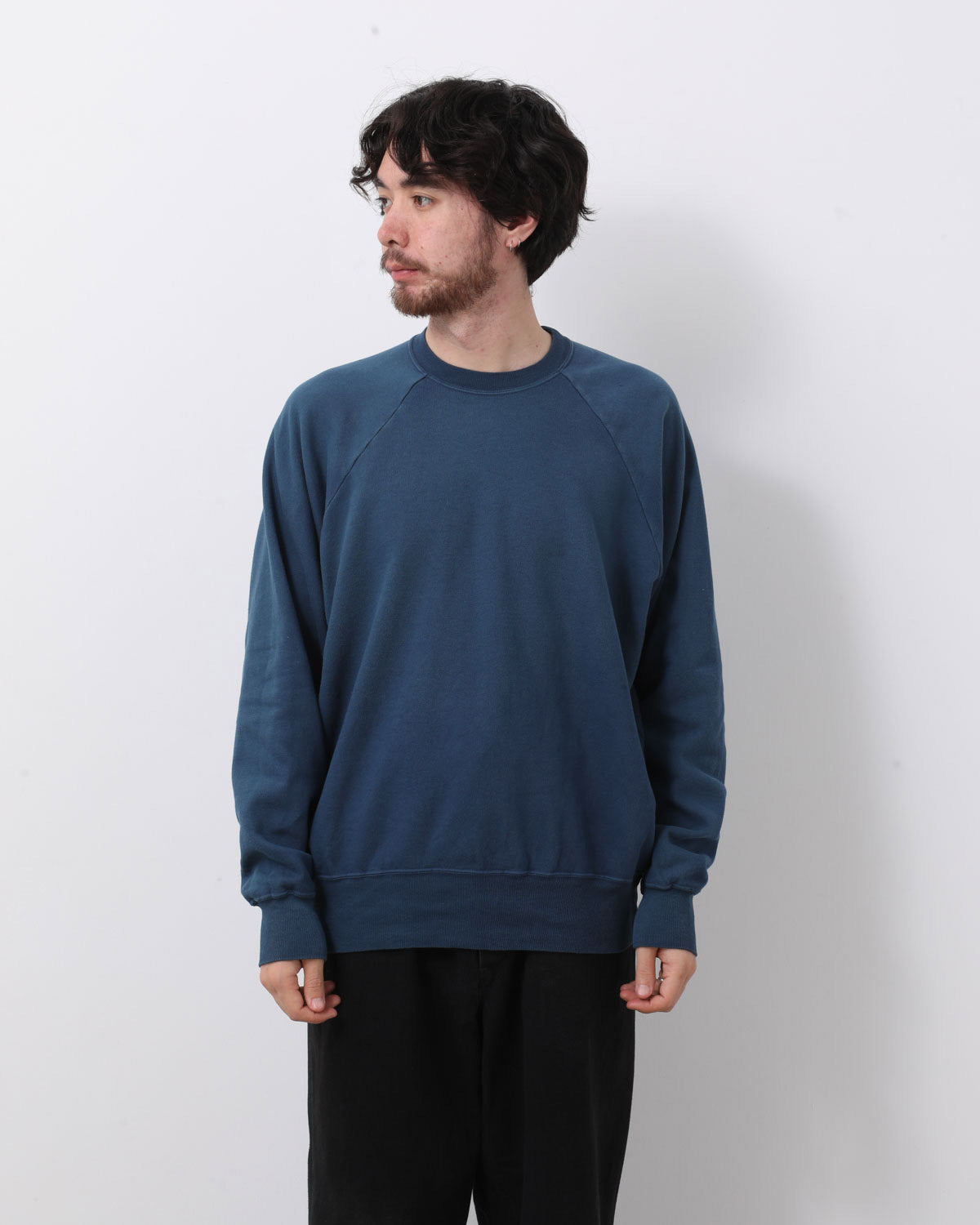 VINTAGE LIGHT WEIGHT SWEATSHIRT