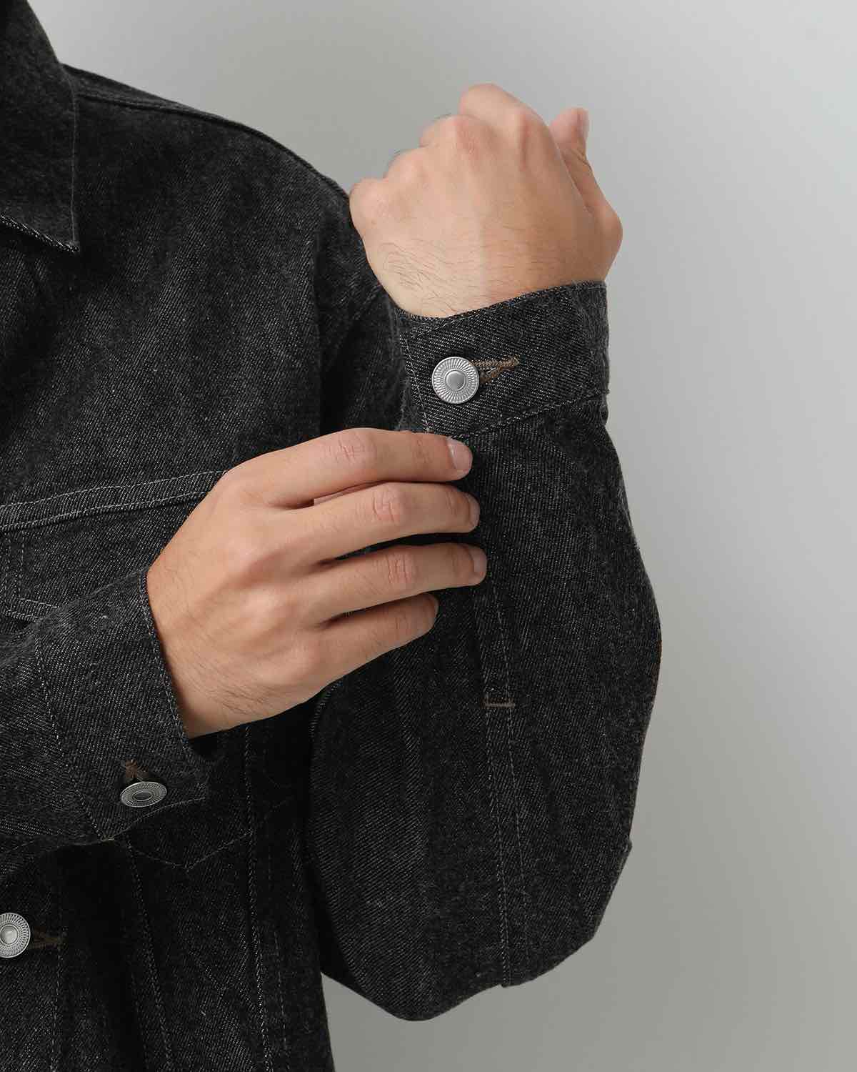 BLACK DENIM TRUCKER JACKET