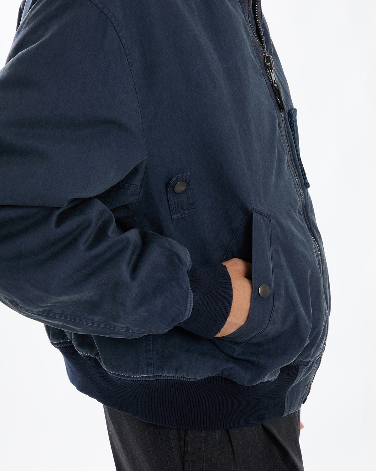 VINTAGE SILK B-15C FLIGHT JACKET