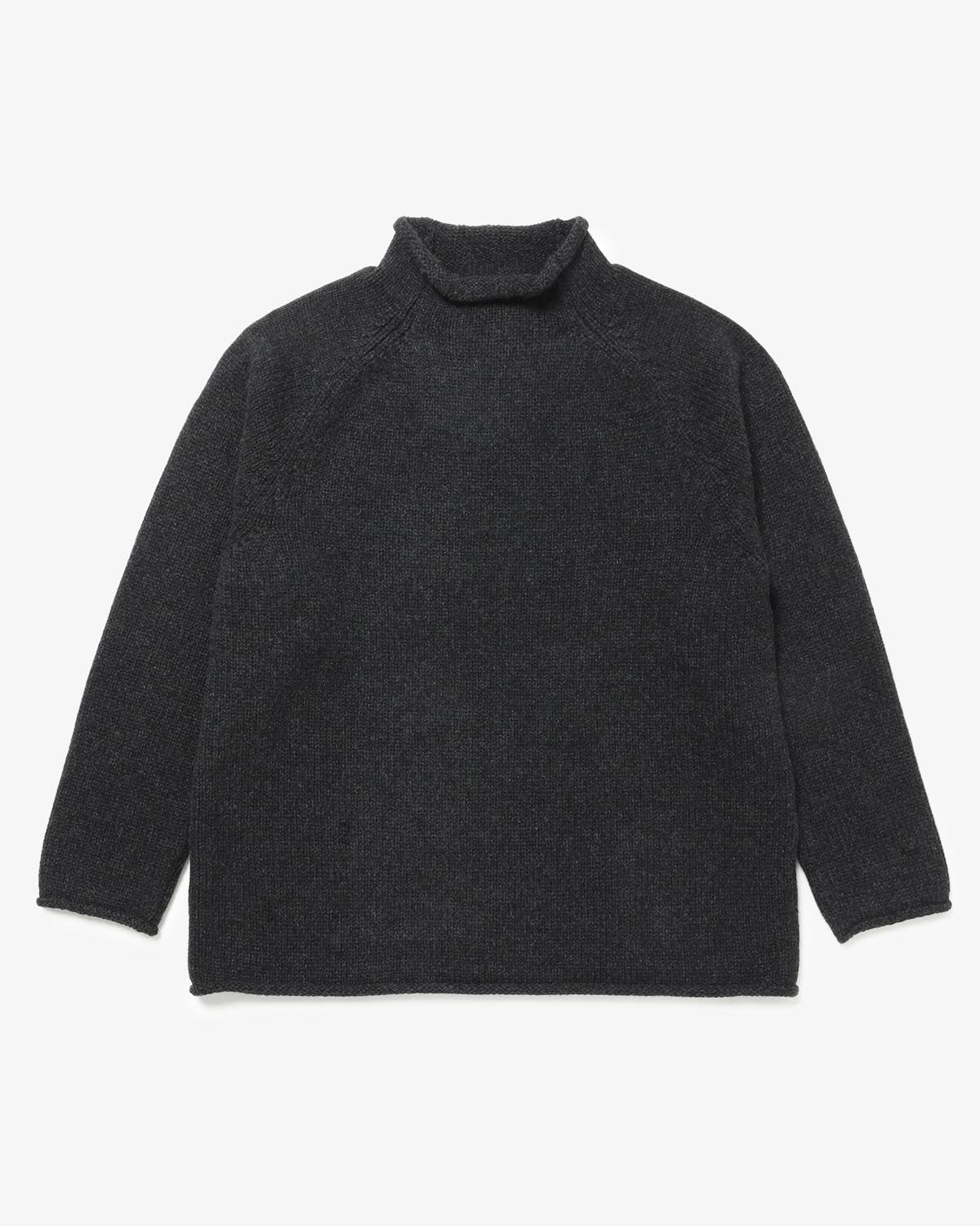 ROLL NECK SWEATER