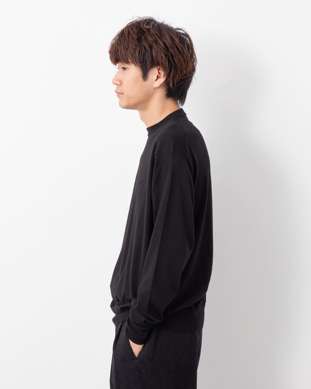 CASHMERE HIGH GAUGE CREW NECK SWEATER