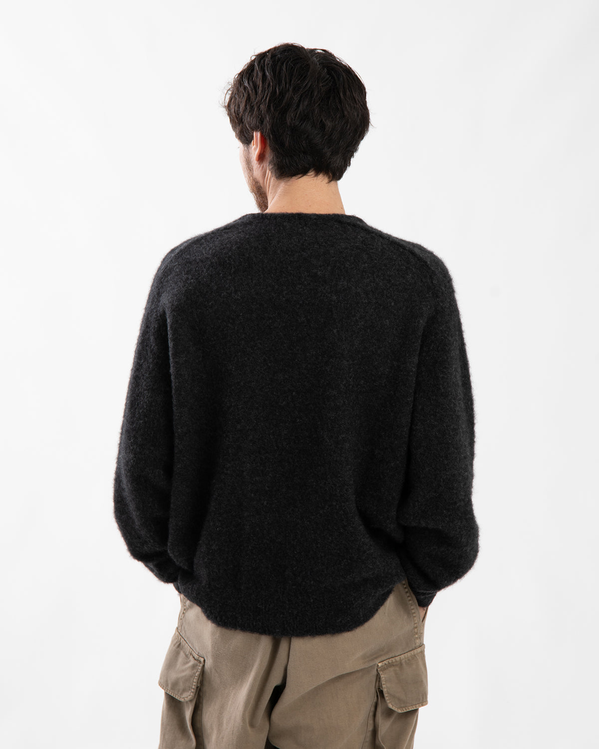 BRUSHED CASHMERE MIDDLE GAUGE PULLOVER SWEATER