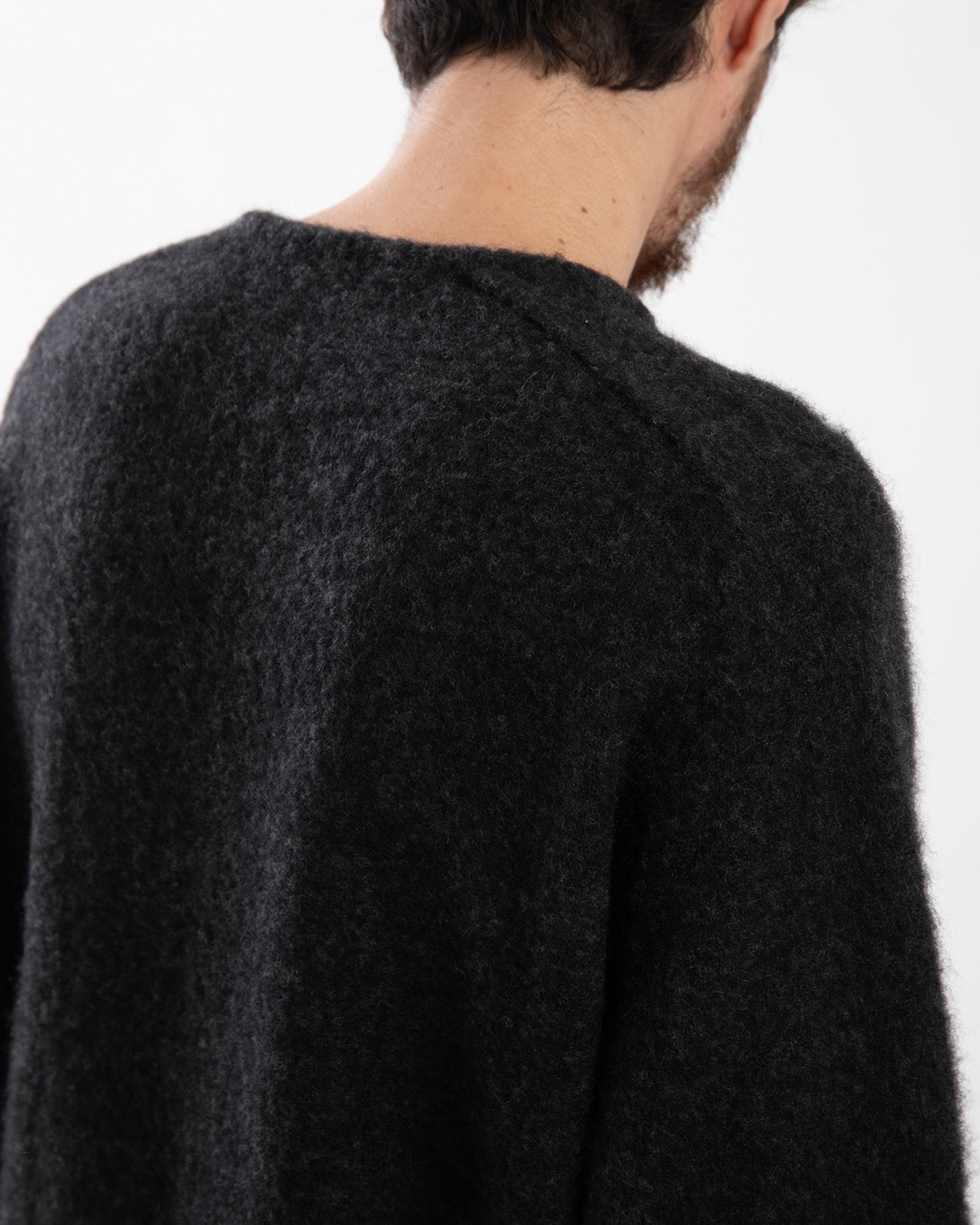BRUSHED CASHMERE MIDDLE GAUGE PULLOVER SWEATER