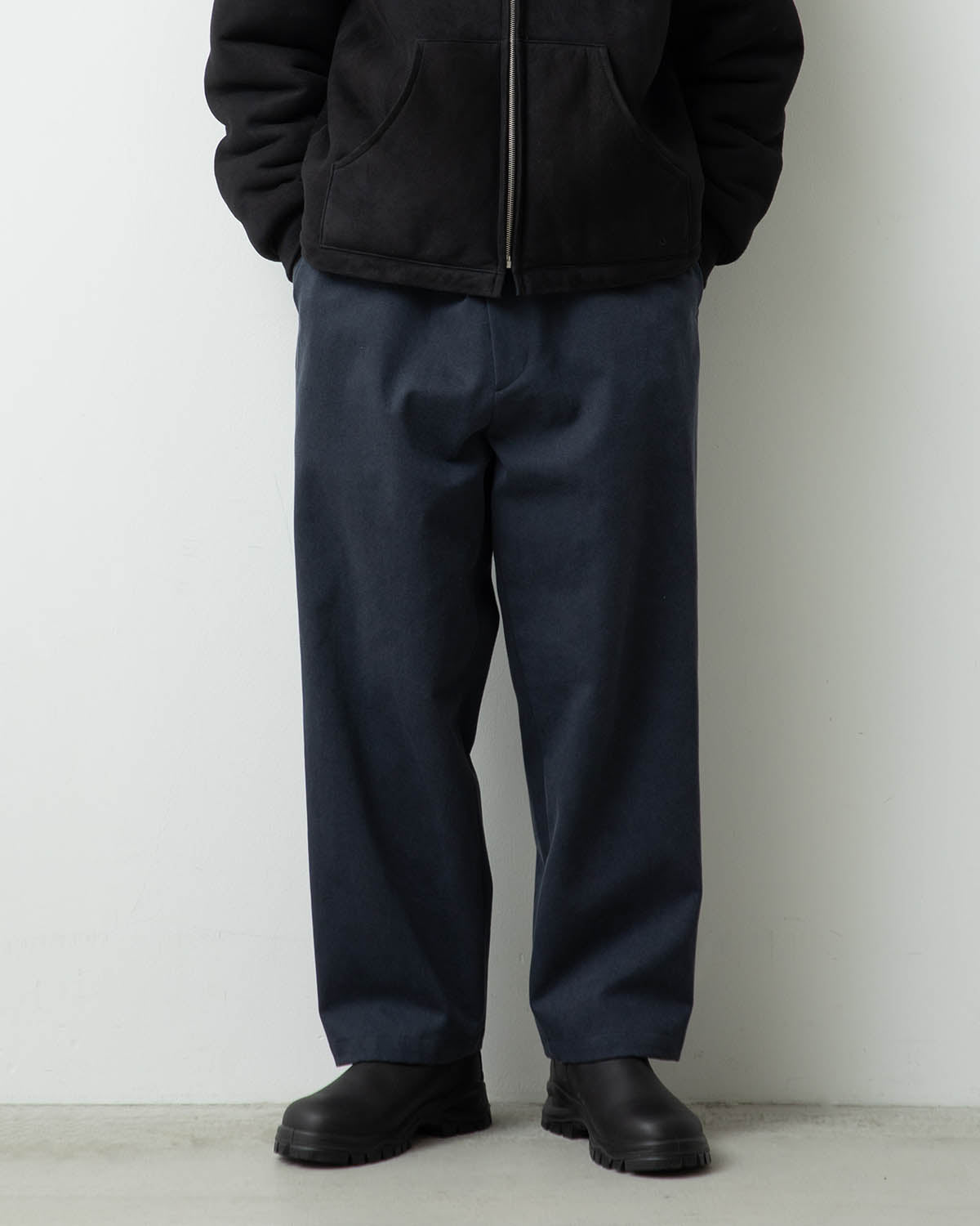 TYPE.3 CHINO TROUSERS