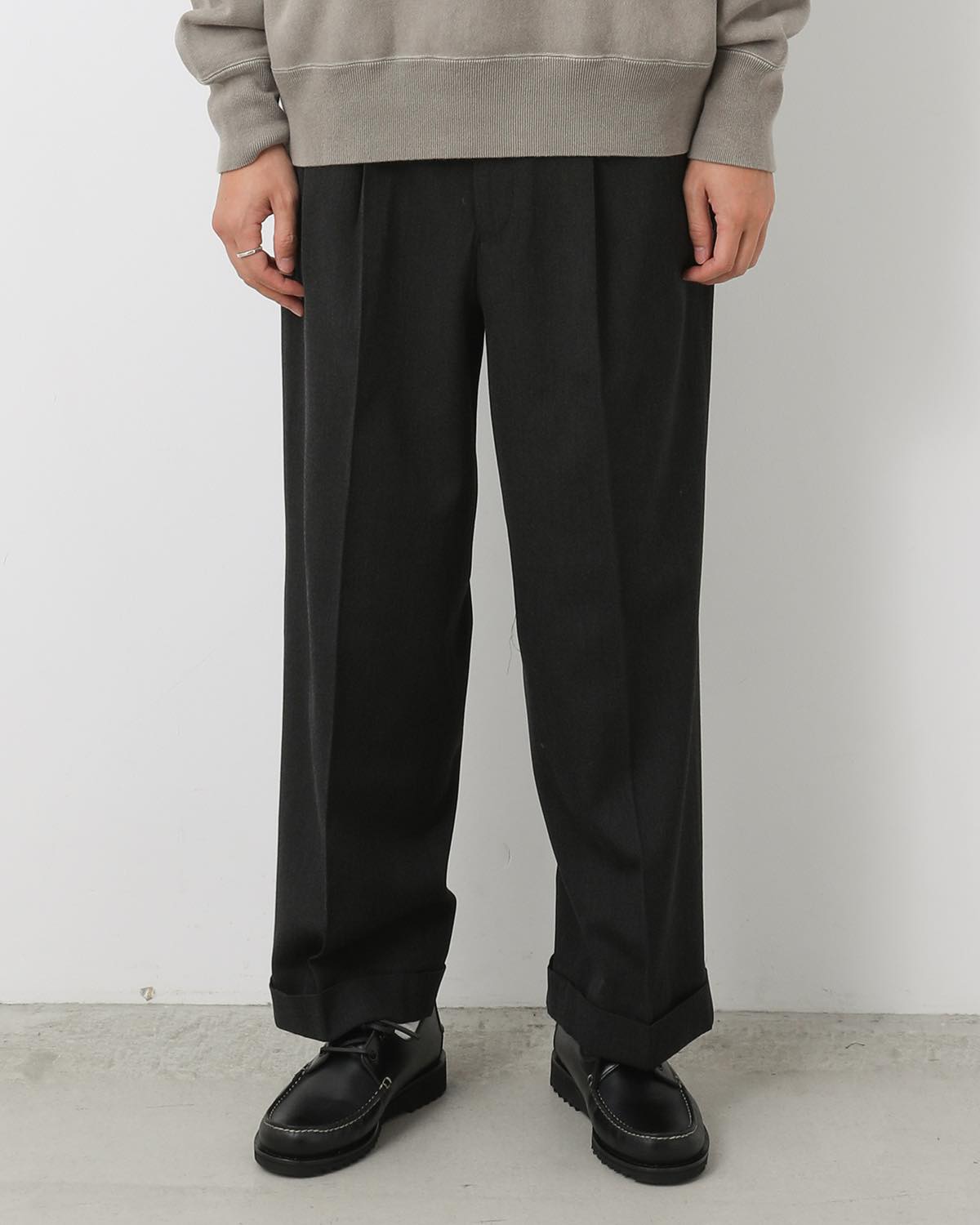 WOOL WIDE TAPERED TROUSERS