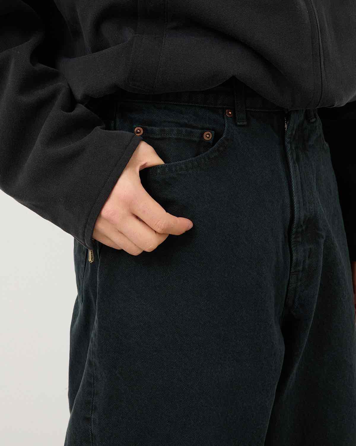 BLACK WASHED WIDE DENIM PANTS