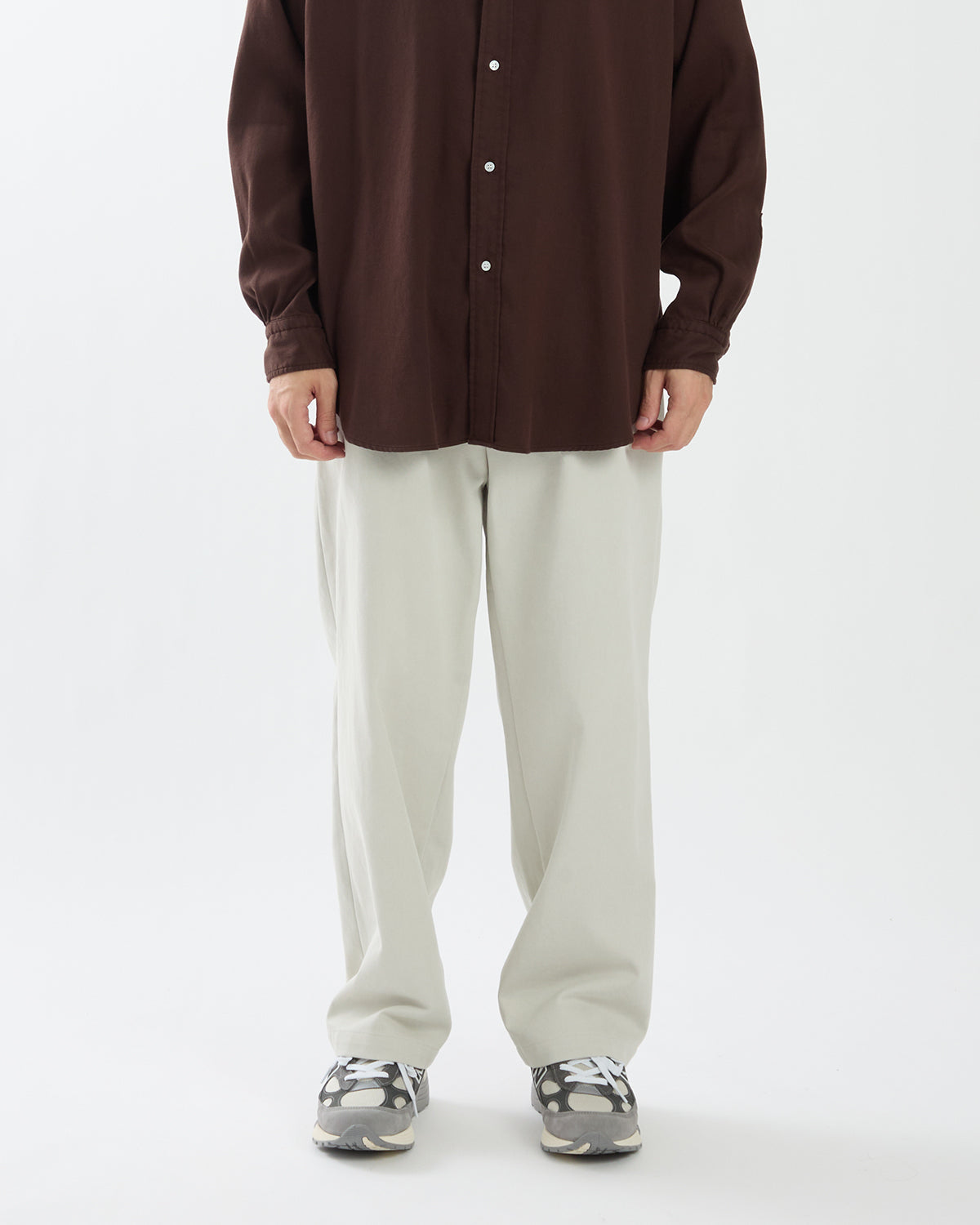 TYPE.3 CHINO TROUSERS