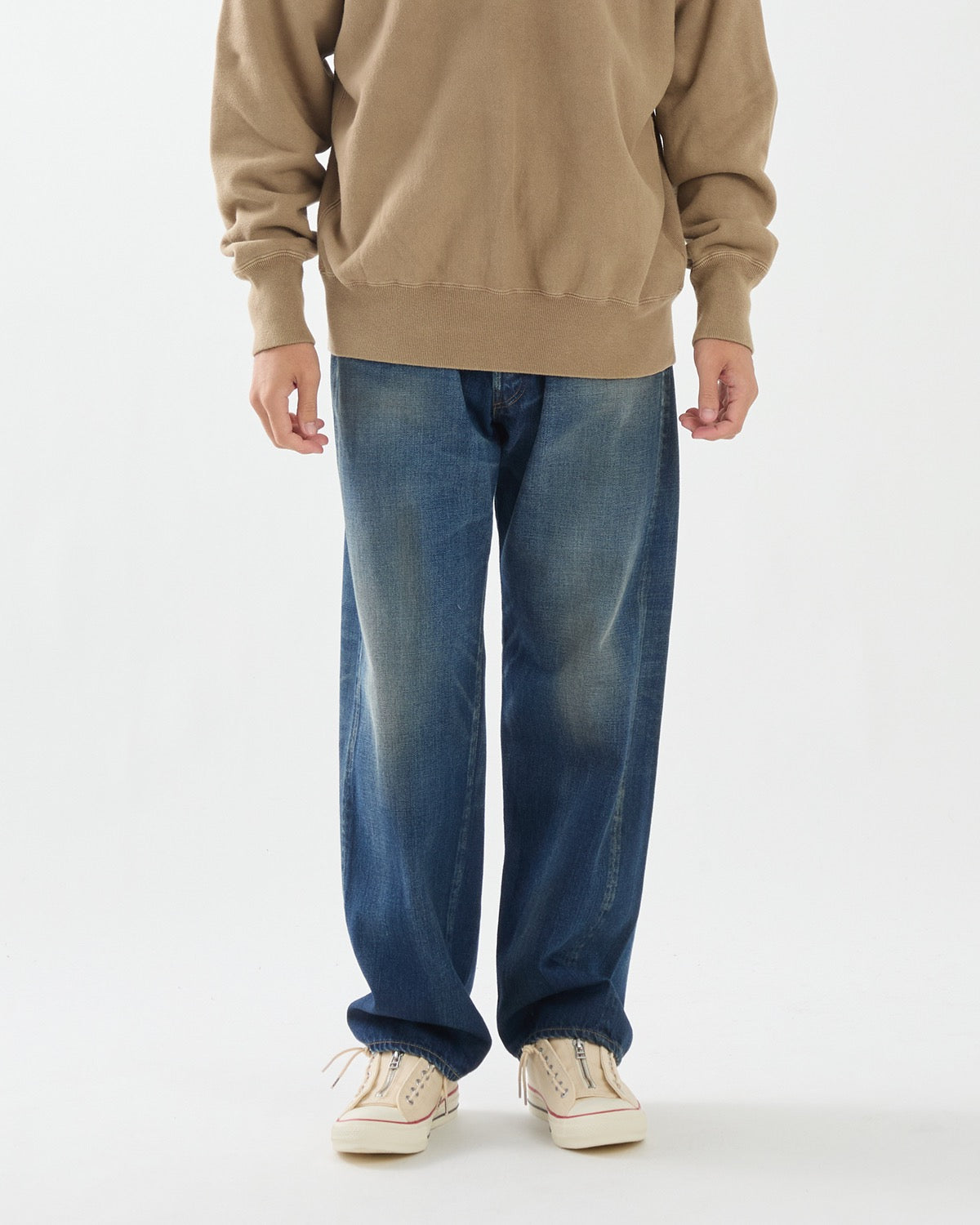 VINTAGE WASHED STRAIGHT DENIM PANTS