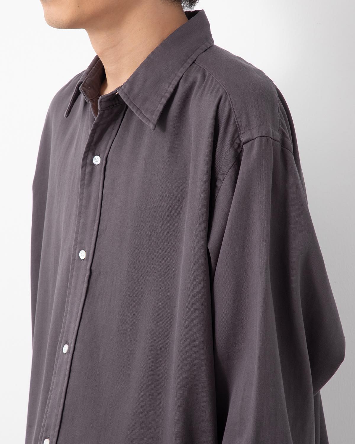 DOUBLE WEAVE TWILL REGULAR COLLAR SHIRT