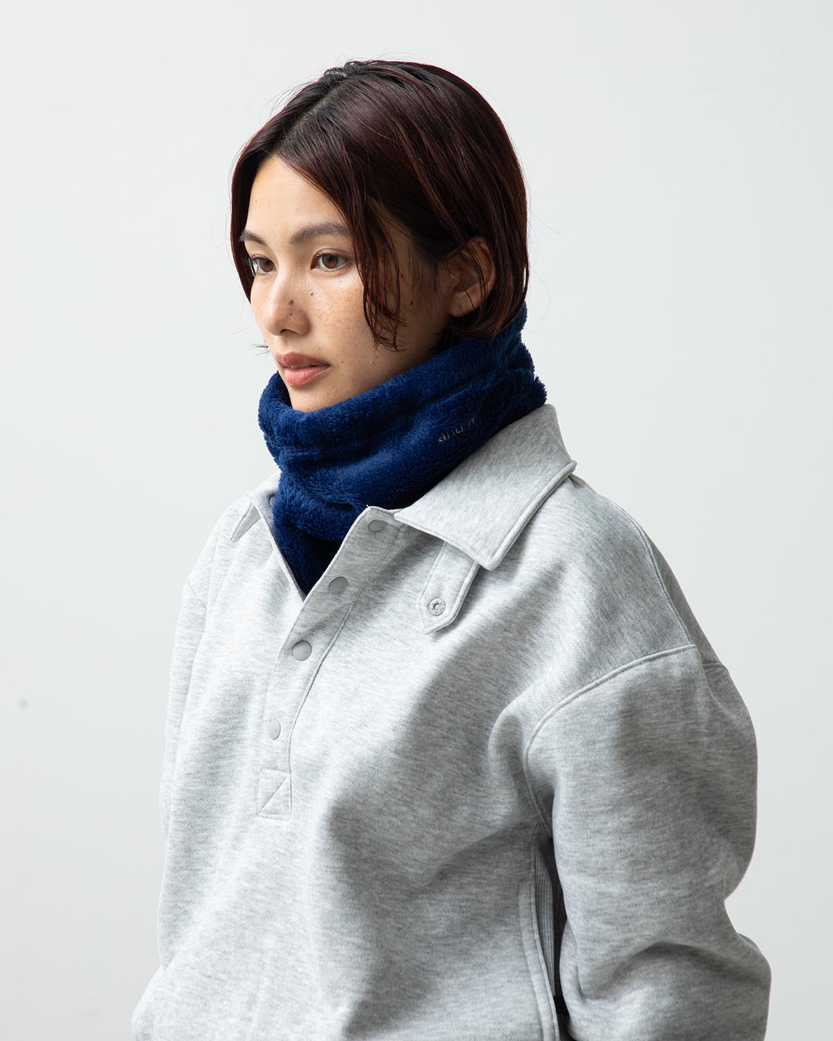 HIGH LOFT FLEECE NECK WARMER