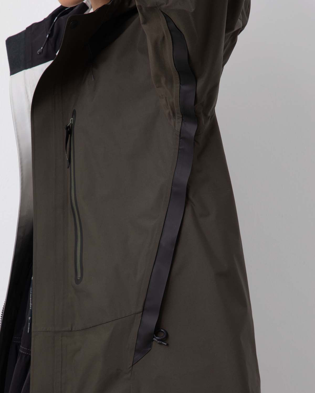 2.5L HIKER RAIN JACKET (WOMEN'S)