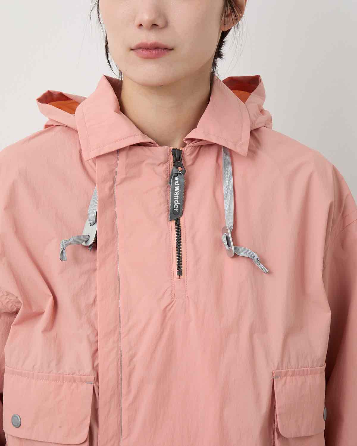 WATER REPELLENT LIGHT JACKET 2