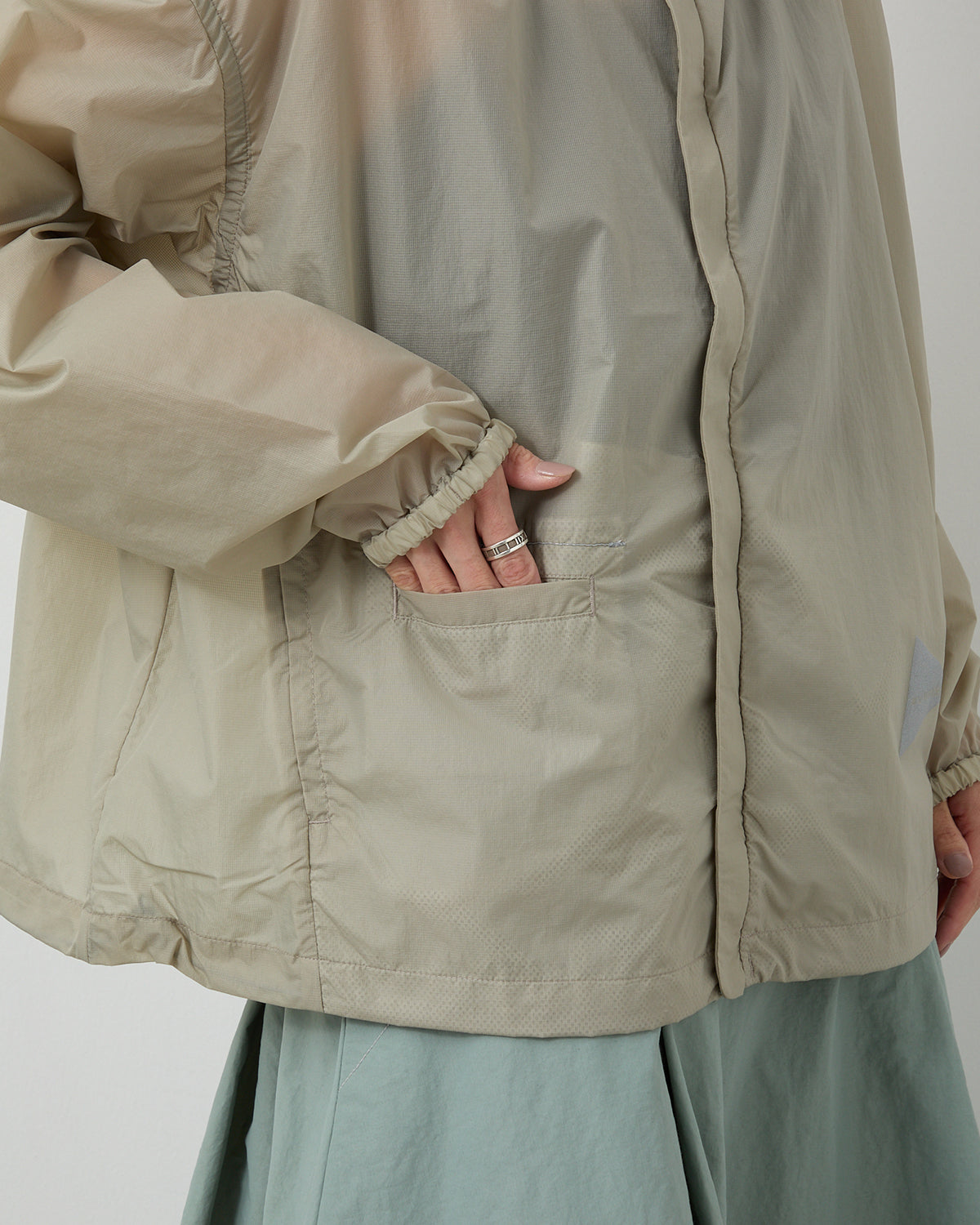 OVERSIZED RIP JACKET (WOMEN'S)